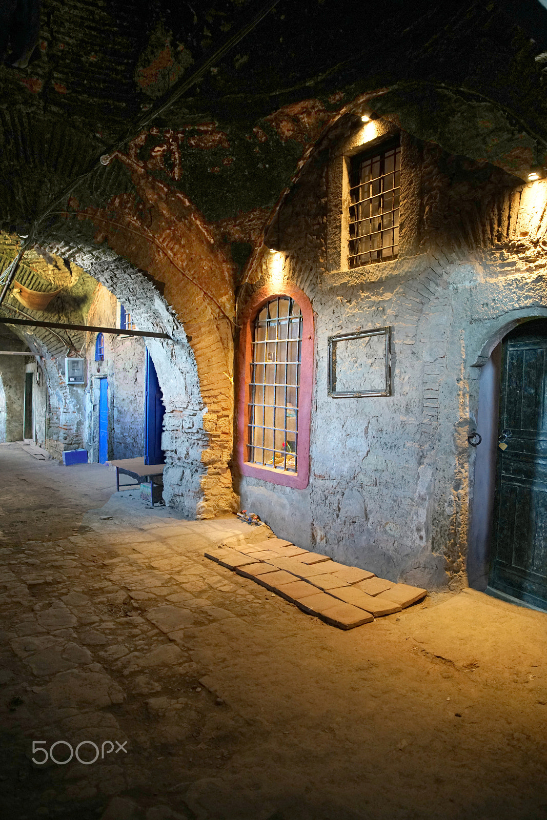 DT 24-70mm F2.8 SAM sample photo. "suburbia" istanbul underground photography