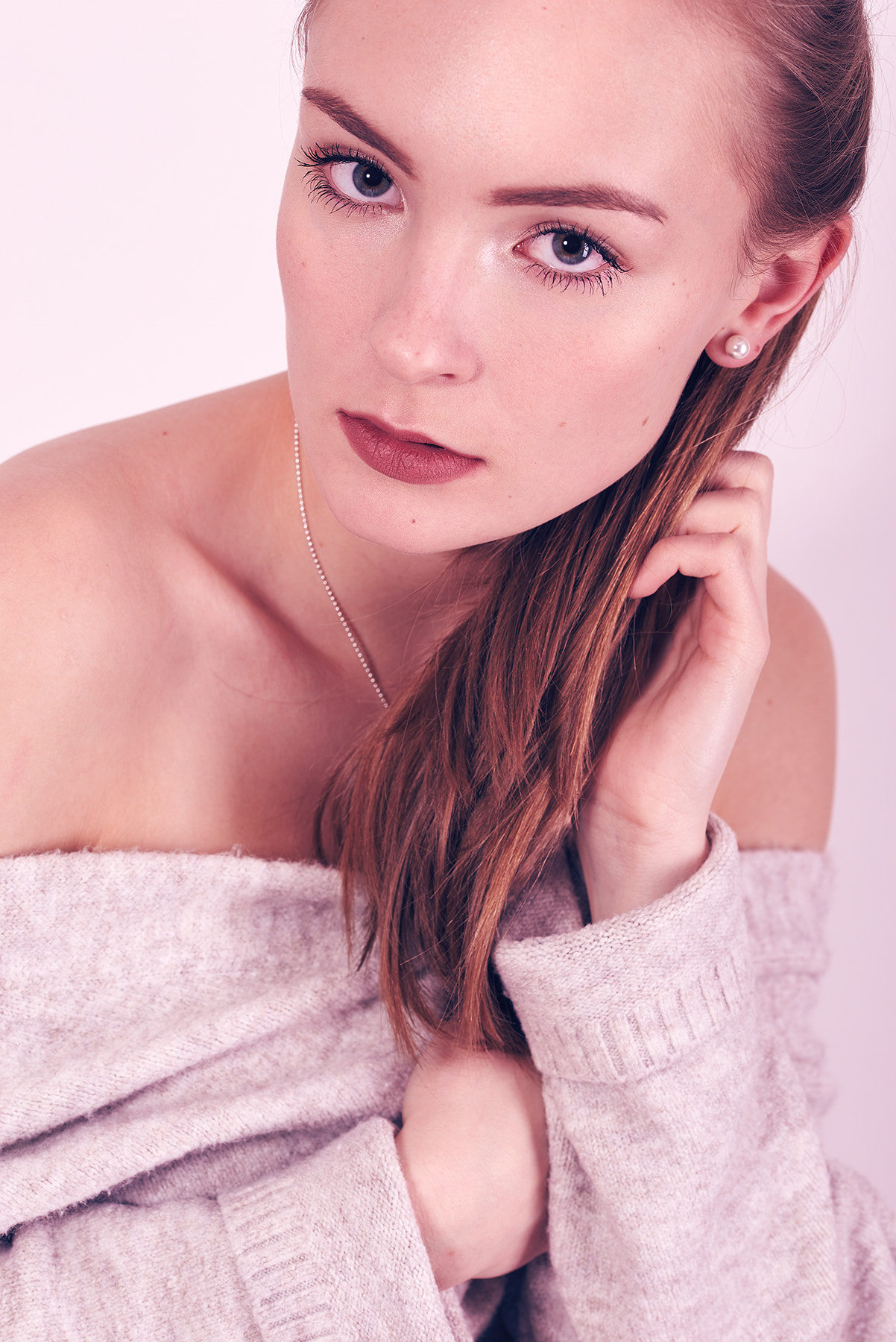Sigma 105mm F2.8 EX DG OS HSM sample photo. Sweater photography