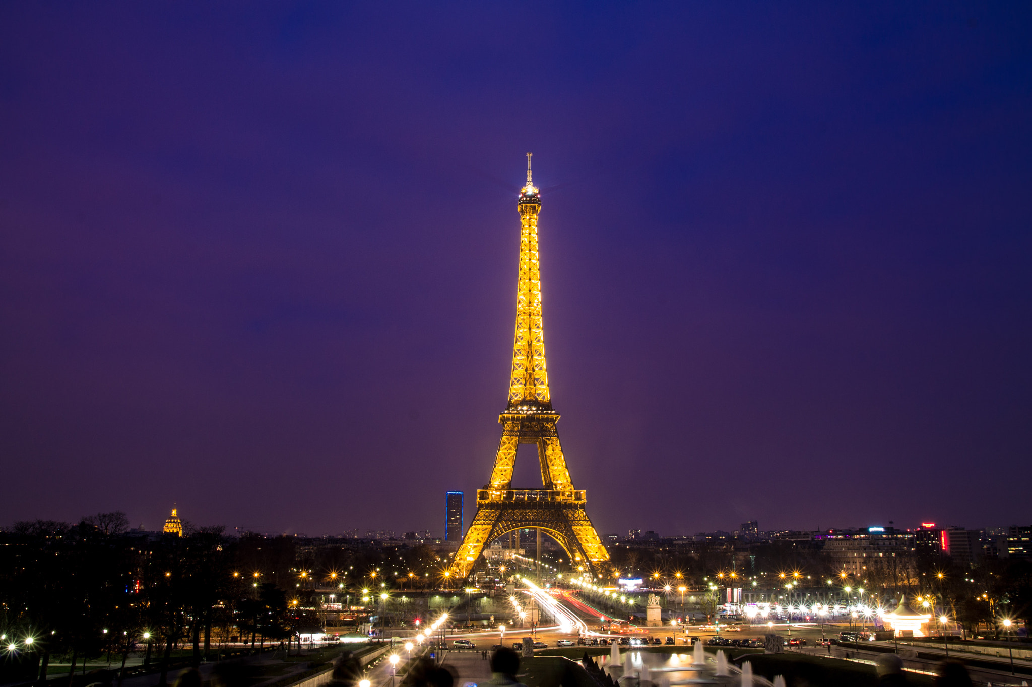 Tamron SP AF 17-50mm F2.8 XR Di II LD Aspherical (IF) sample photo. Eiffel tower, paris photography
