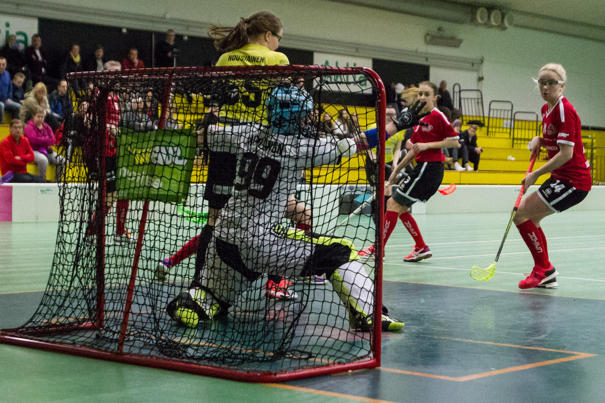 Canon EF 16-35mm F2.8L USM sample photo. Pss - sbpro u-19 league game photography
