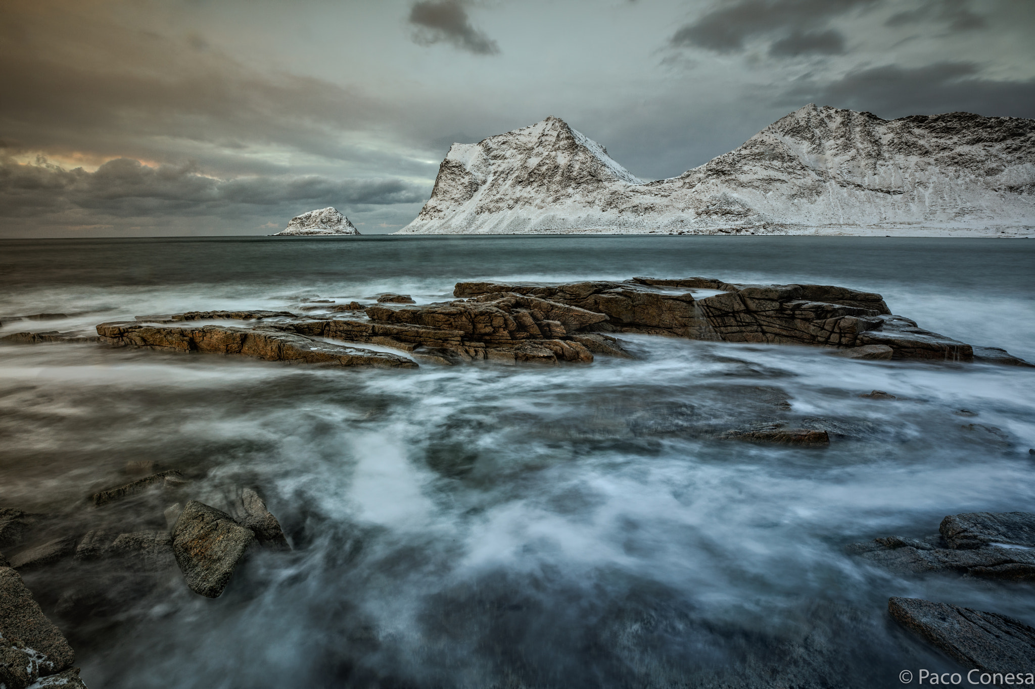 Canon EOS 5DS R sample photo. Wind snow and sea photography