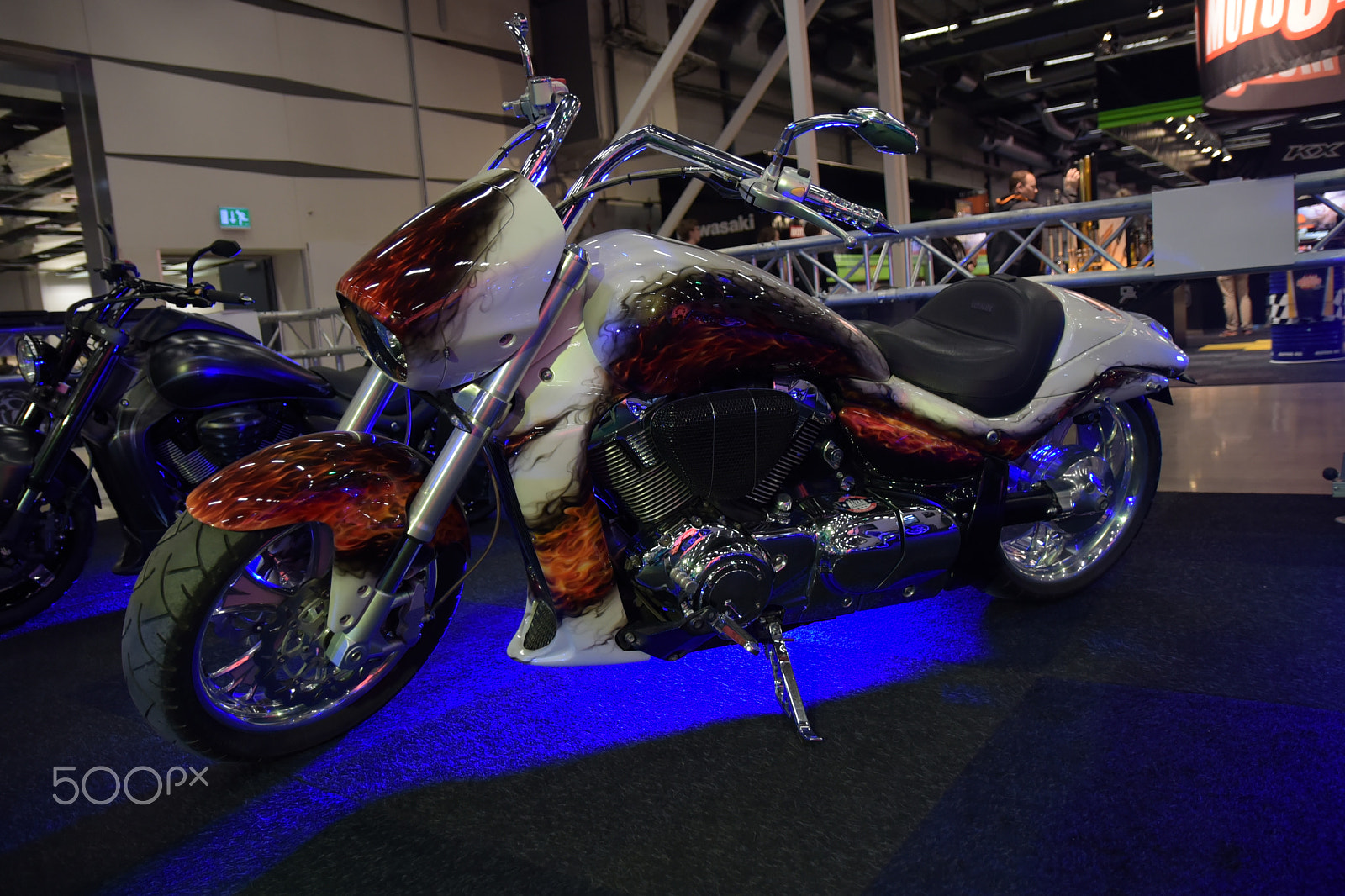 Sigma 17-50mm F2.8 EX DC OS HSM sample photo. Chopper photography