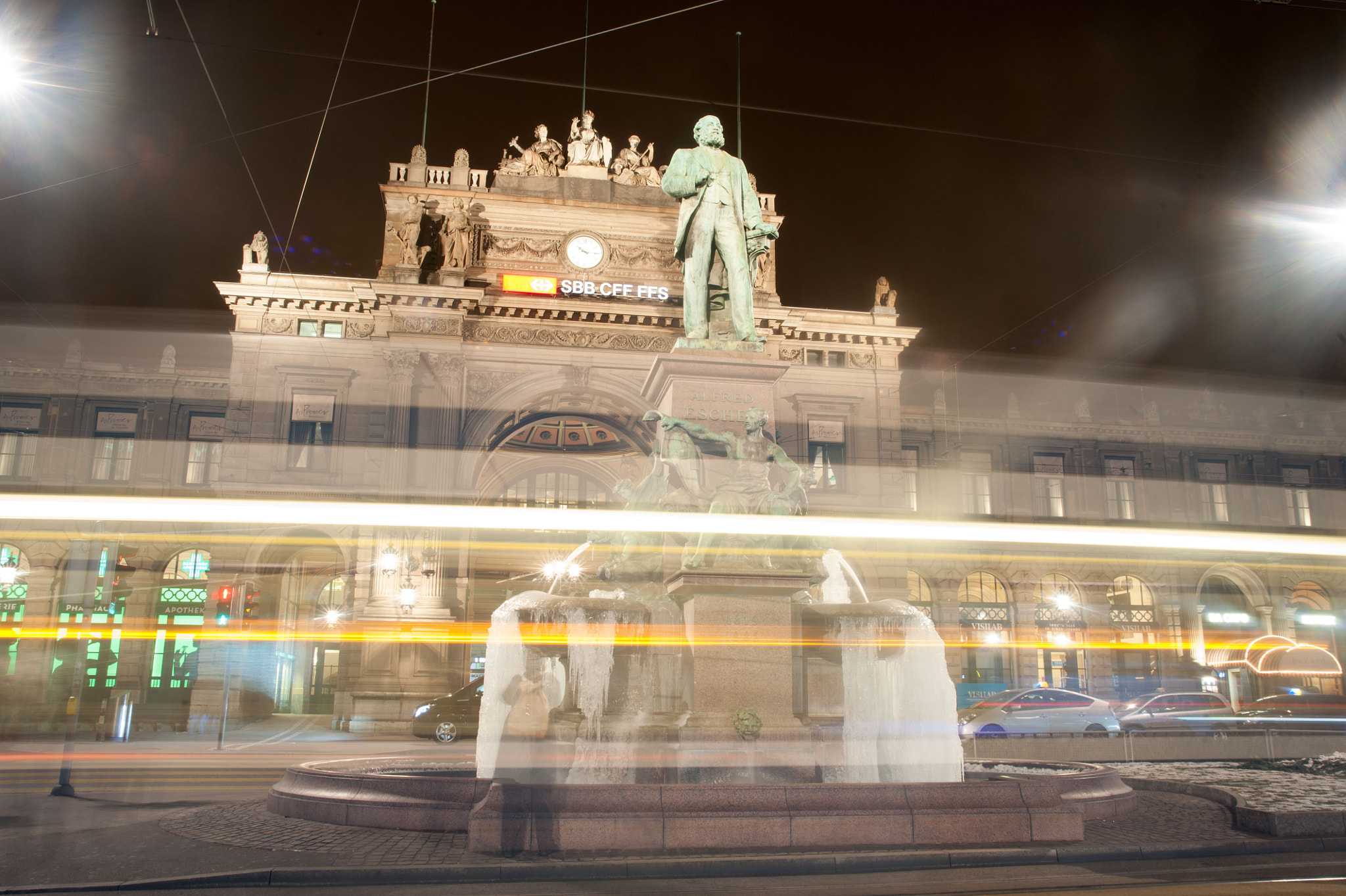 Sigma 24-60mm F2.8 EX DG sample photo. Zurich train station photography