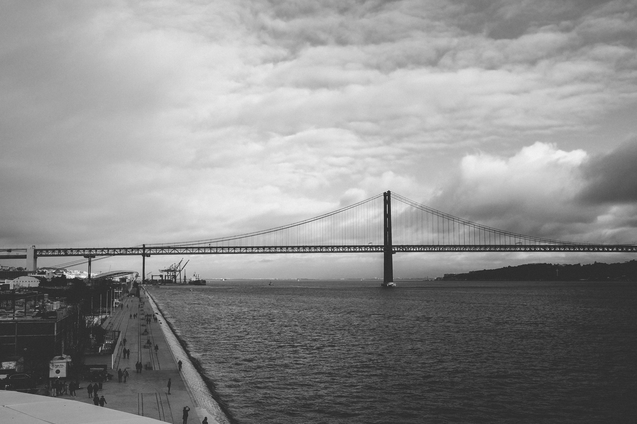 Fujifilm X-T10 + Fujifilm XF 23mm F2 R WR sample photo. Lisboa photography