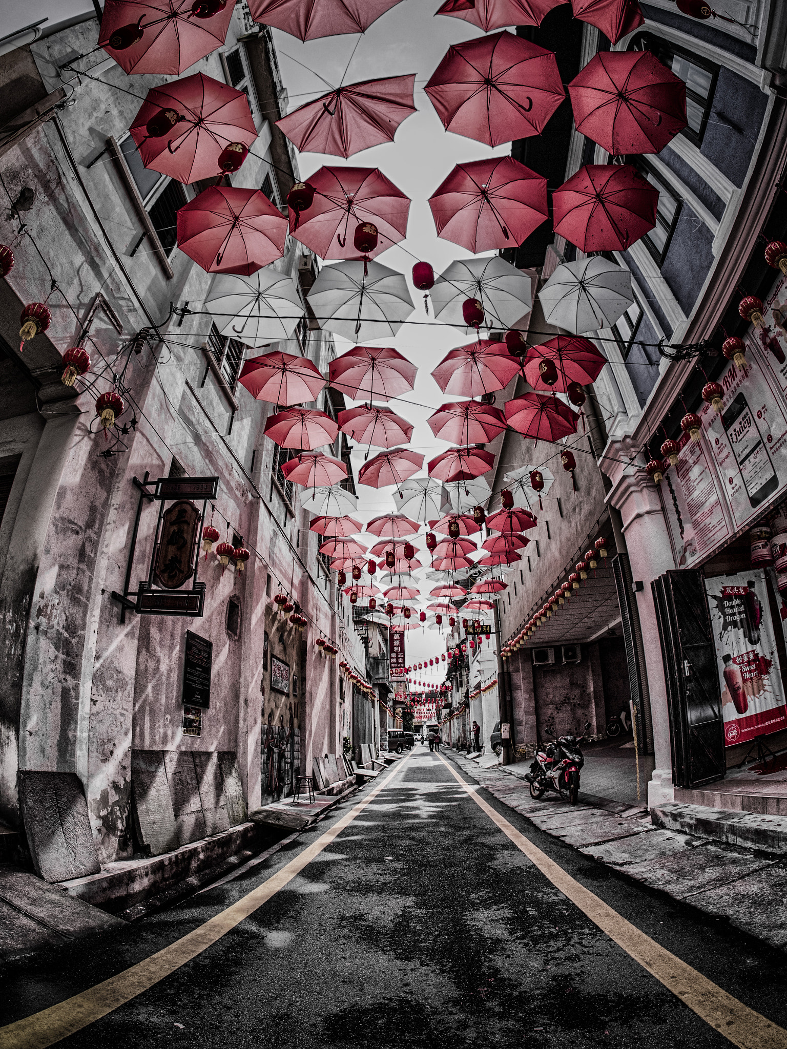 Olympus PEN-F sample photo. An alley in ipoh photography