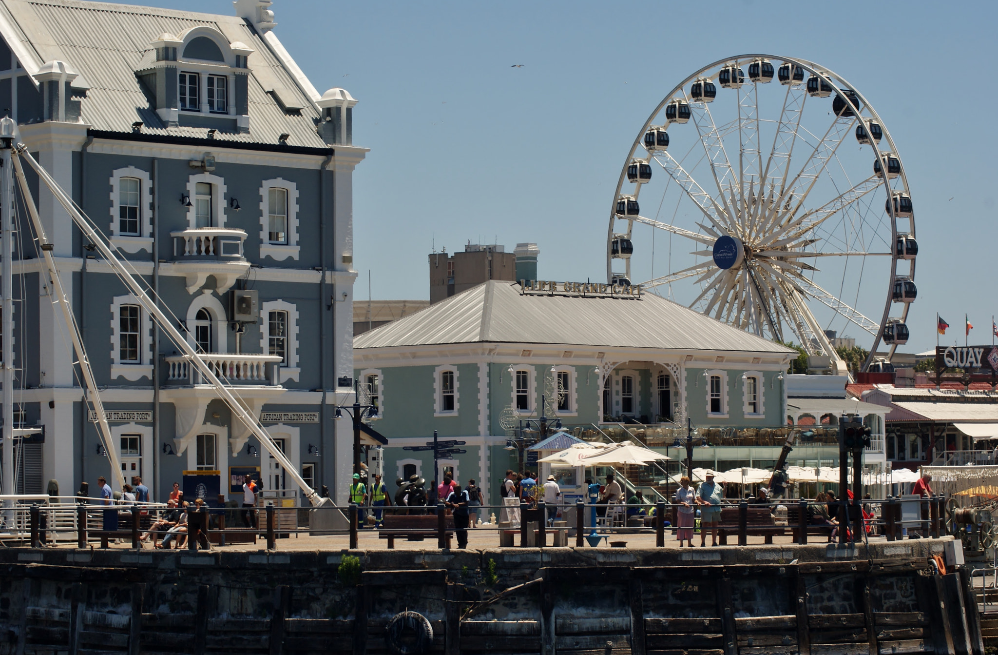 Sony Alpha DSLR-A200 + Tamron Lens (255) sample photo. V&a waterfront cape town photography