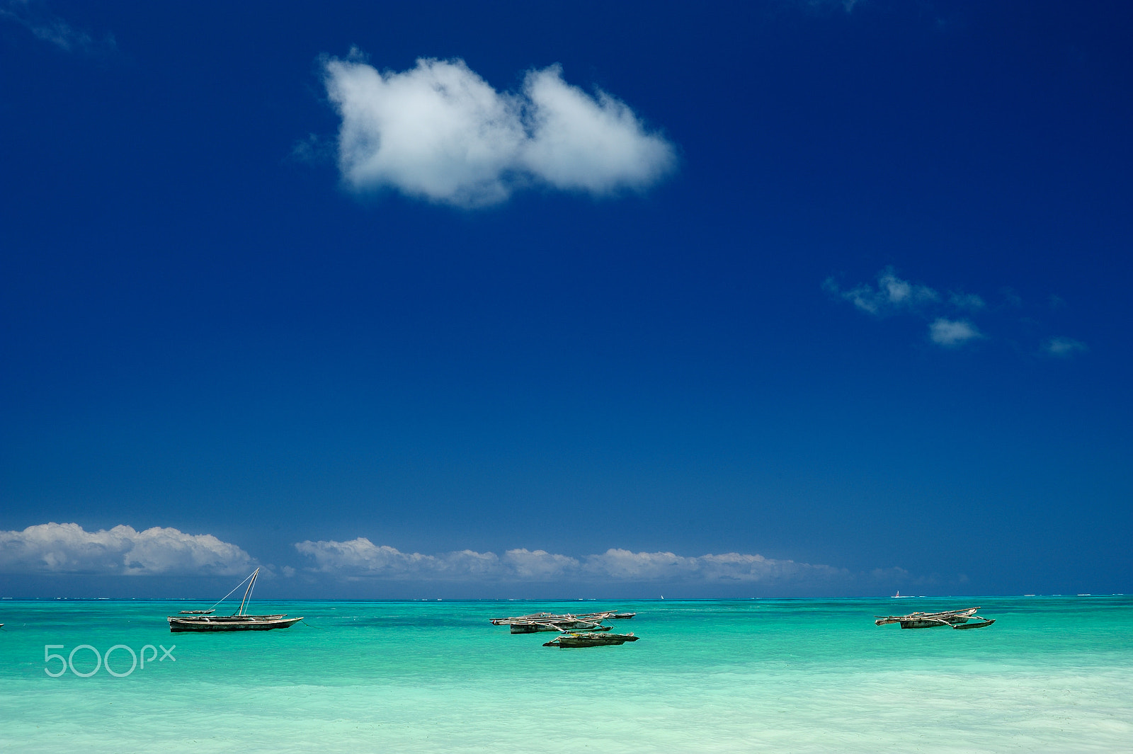 Nikon D3 sample photo. Boats on the ocean photography