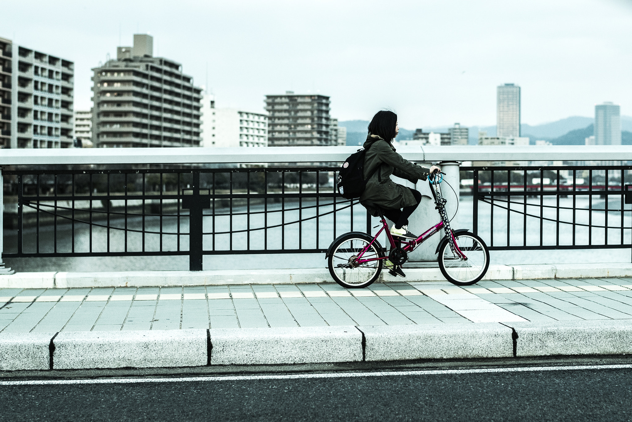 Nikon D750 + Nikon AF-S Nikkor 58mm F1.4G sample photo. Bicycle girl photography