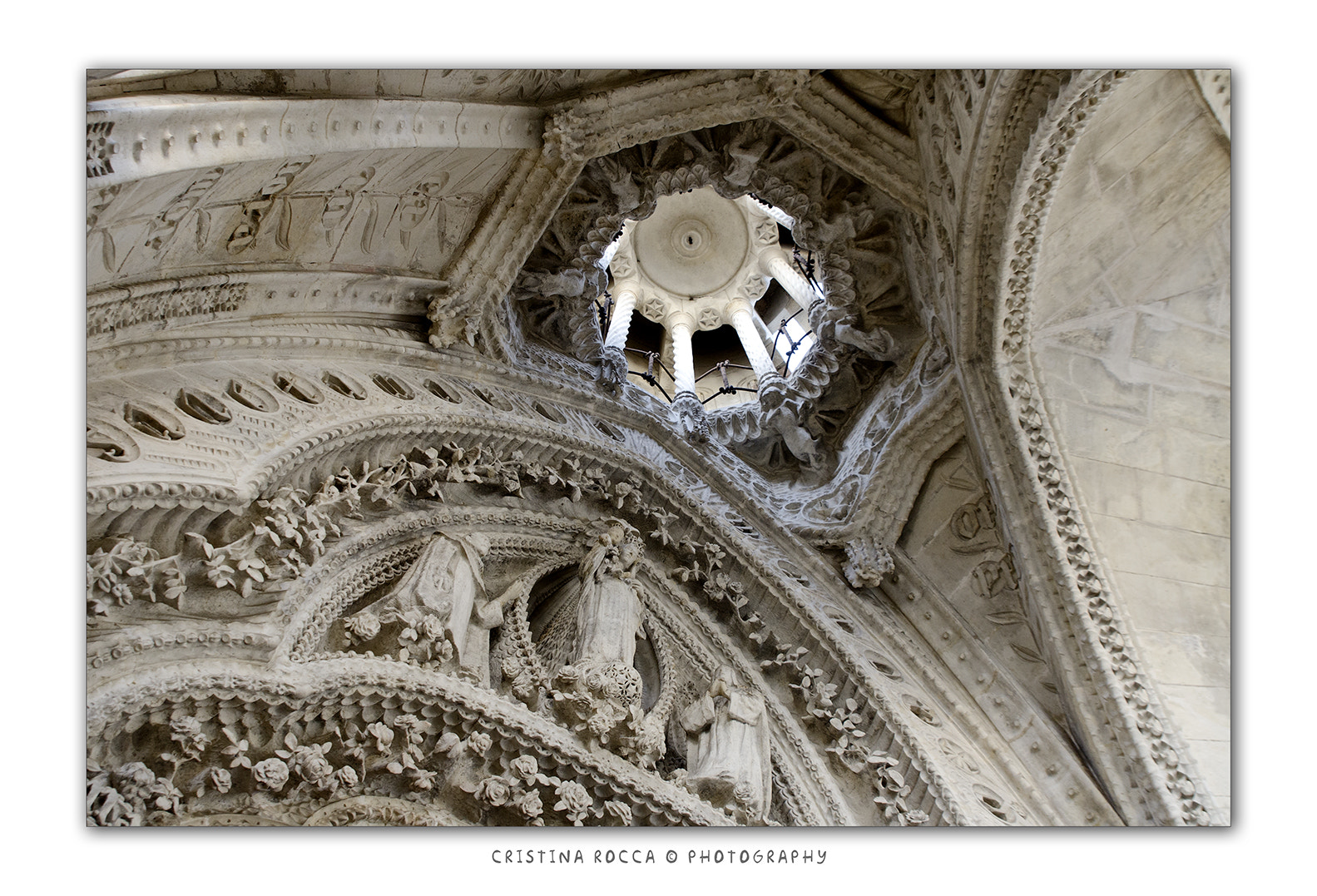 Tamron SP 24-70mm F2.8 Di VC USD sample photo. Sagrada photography