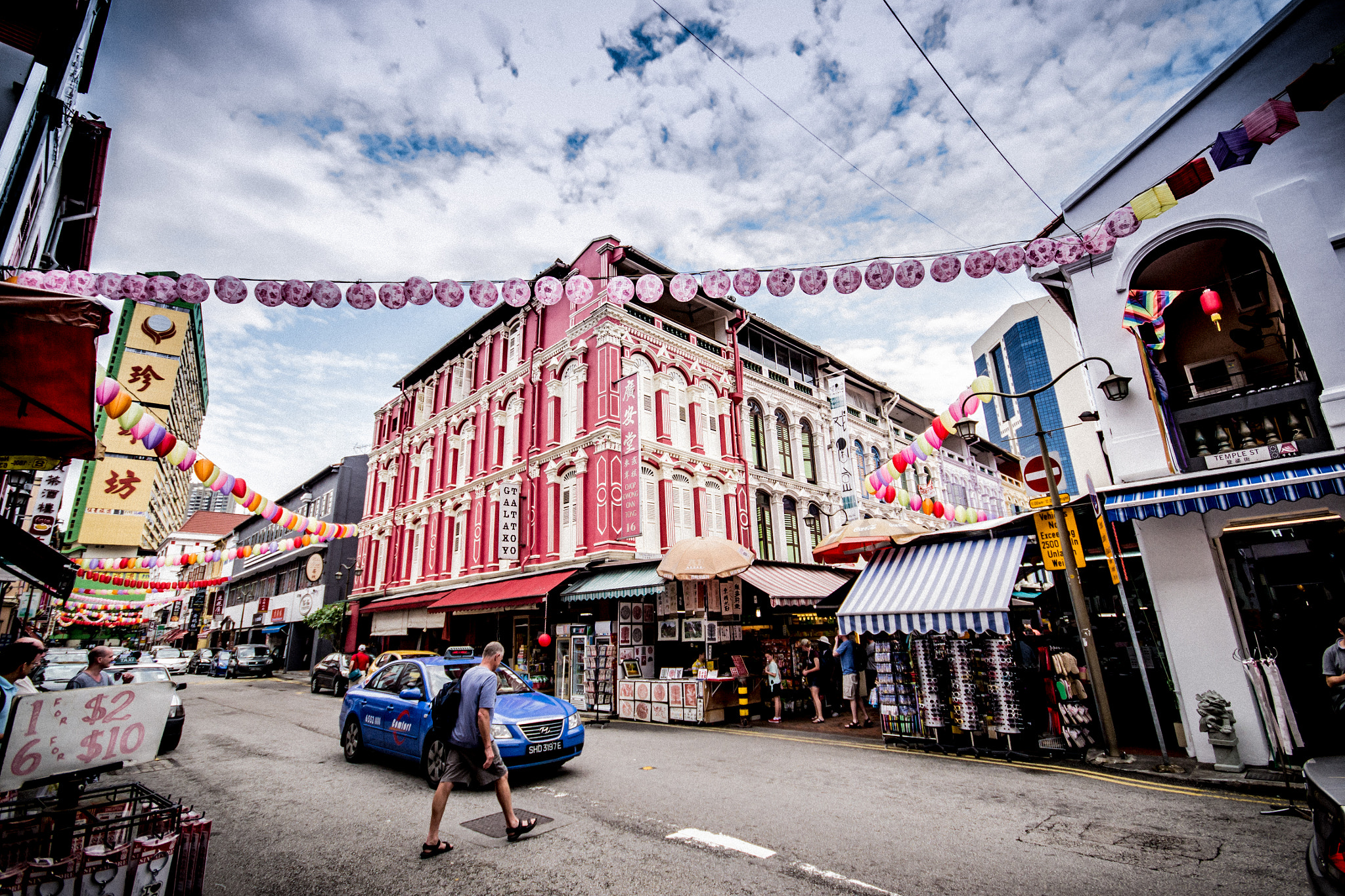 Sigma 10-20mm F4-5.6 EX DC HSM sample photo. Streets of singapore photography