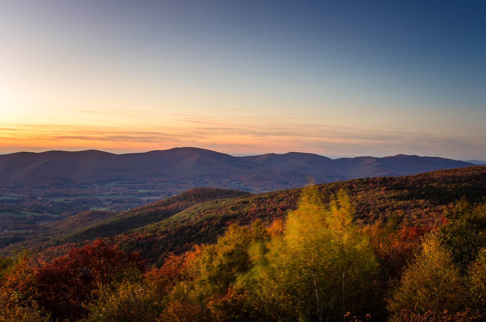 Nikon AF-S Nikkor 24-120mm F4G ED VR sample photo. Mountain landscape at dusk photography
