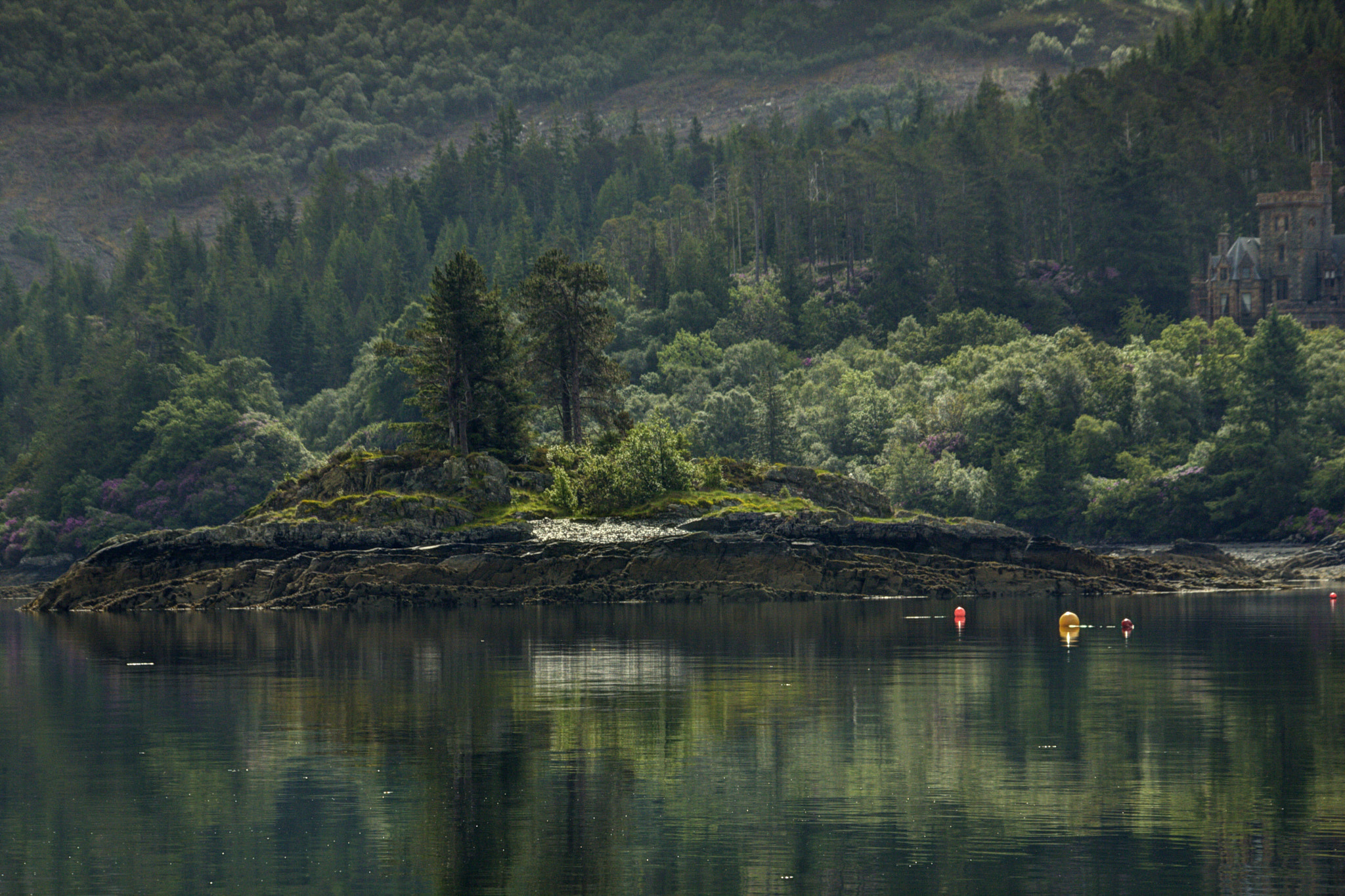 Sigma 18-200mm f/3.5-6.3 DC OS sample photo. Still waters photography