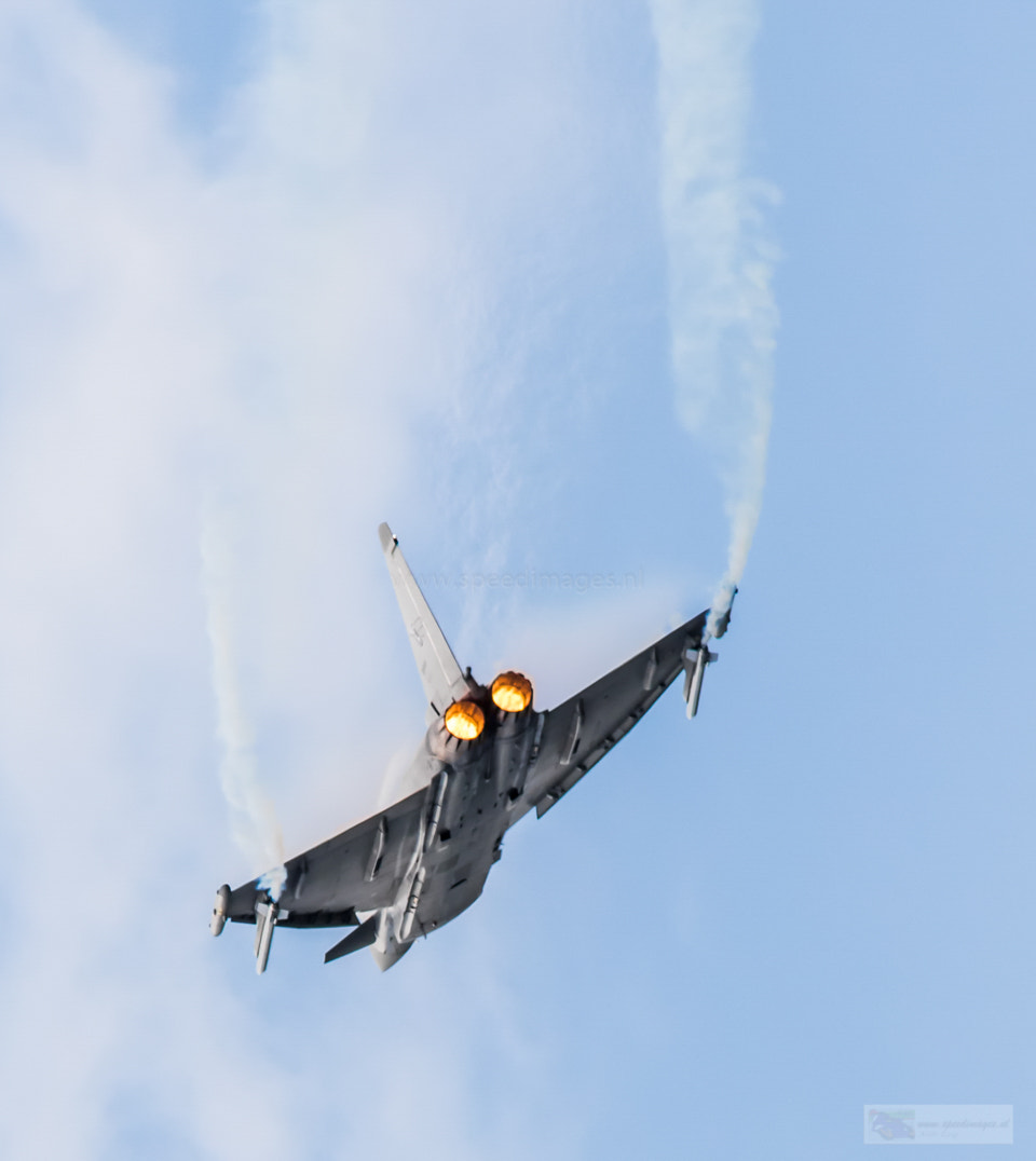 Canon EF 200mm F2.8L II USM sample photo. Typhoon descend photography