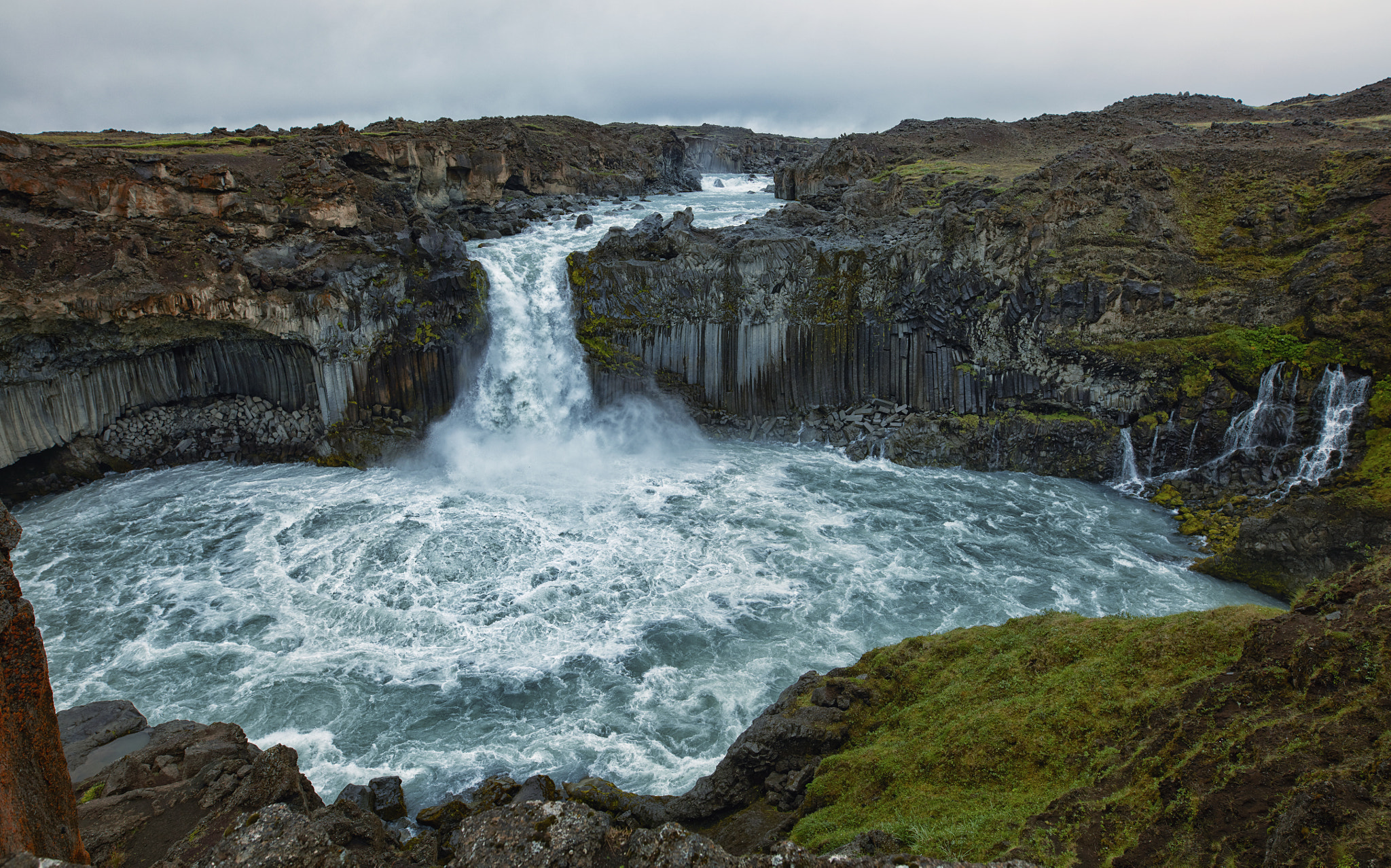 Canon EOS 5DS R sample photo. Aldeyjarfoss photography