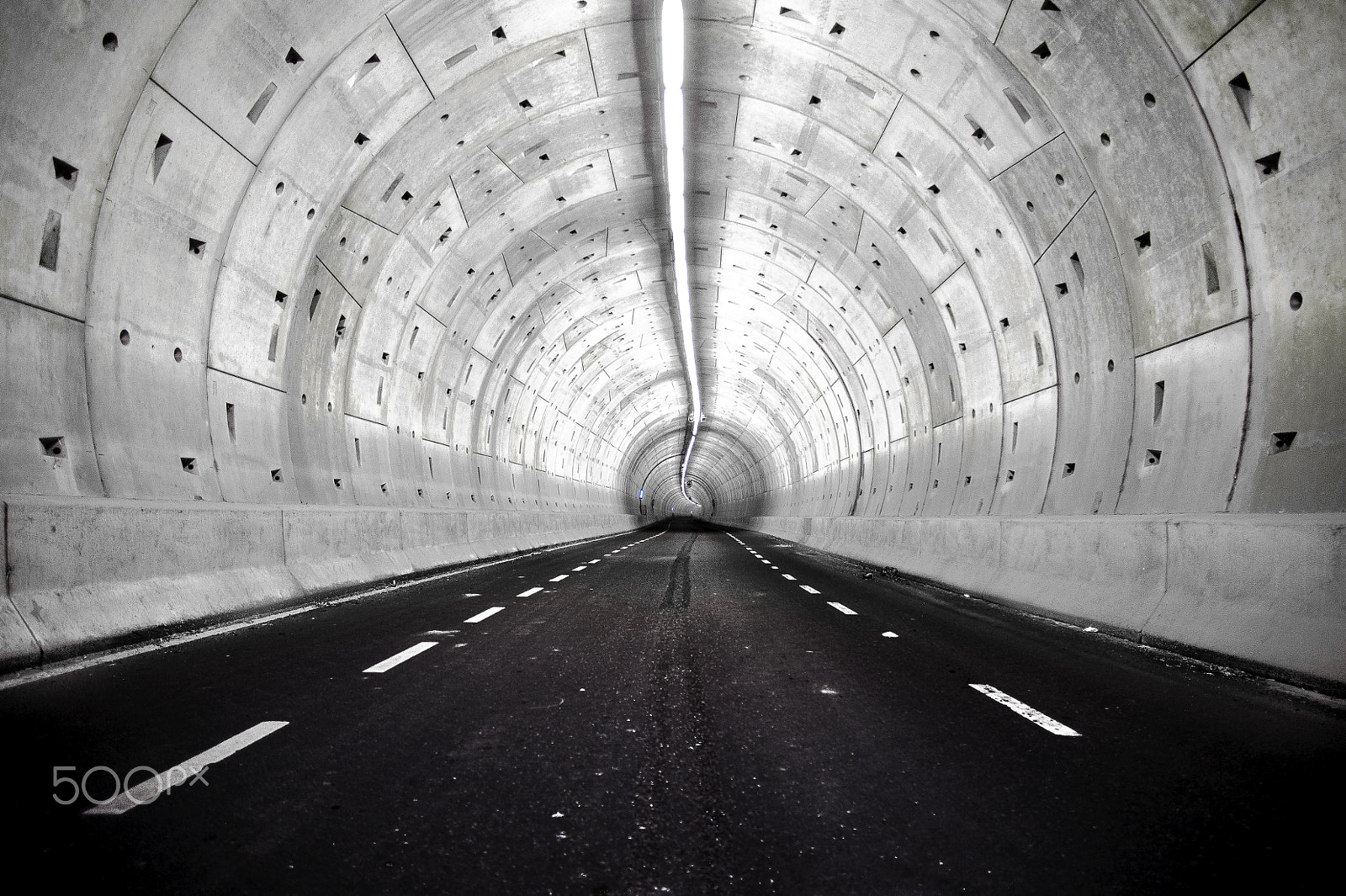 Nikon D700 sample photo. Concrete tunnel photography