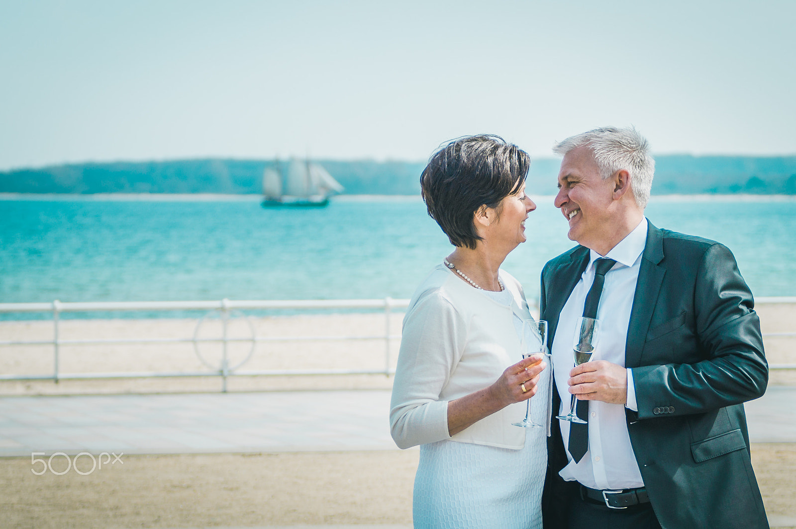 Sony SLT-A58 sample photo. Beach wedding photography