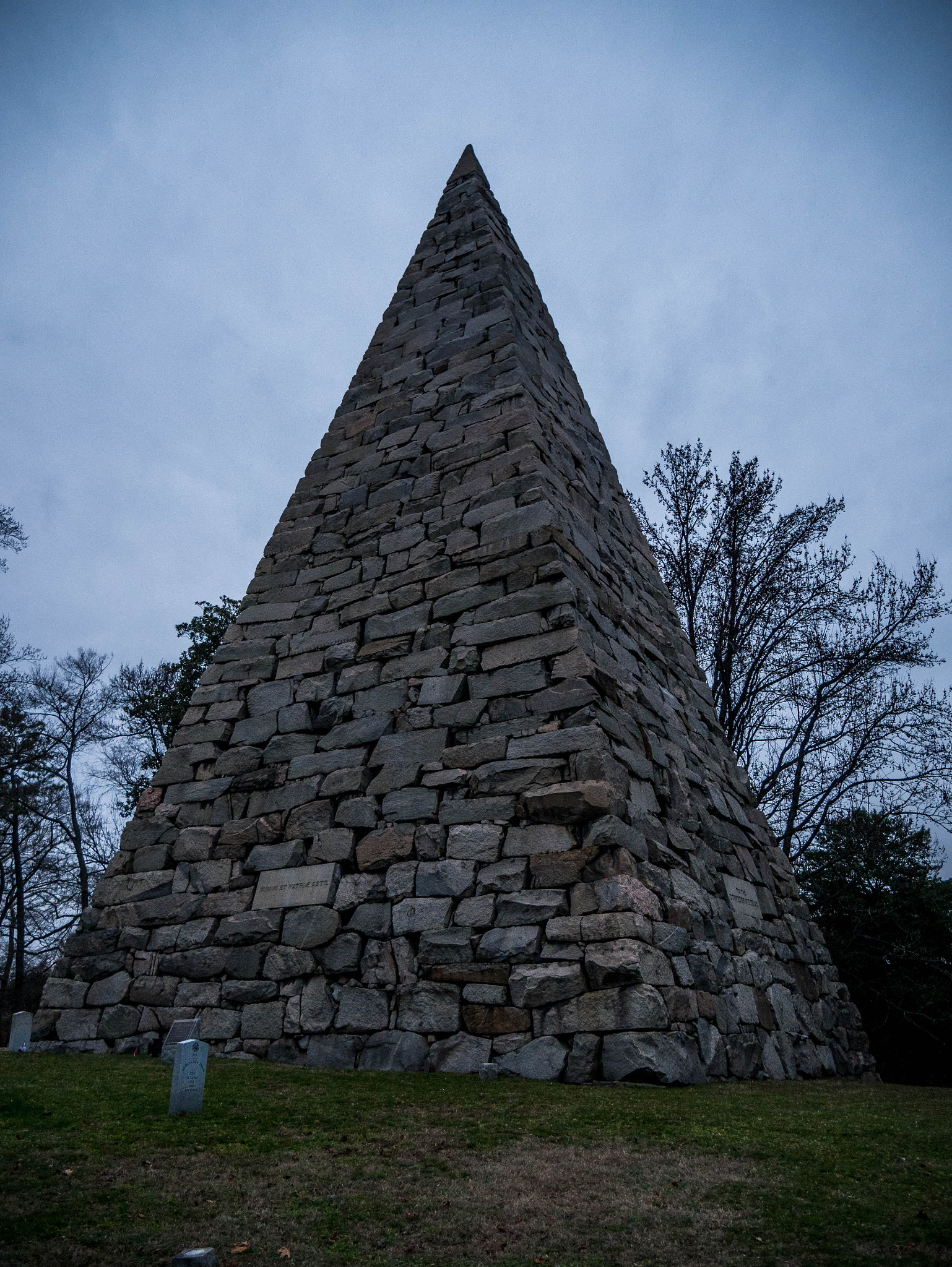 Panasonic Lumix DMC-G7 sample photo. Monument of stone photography