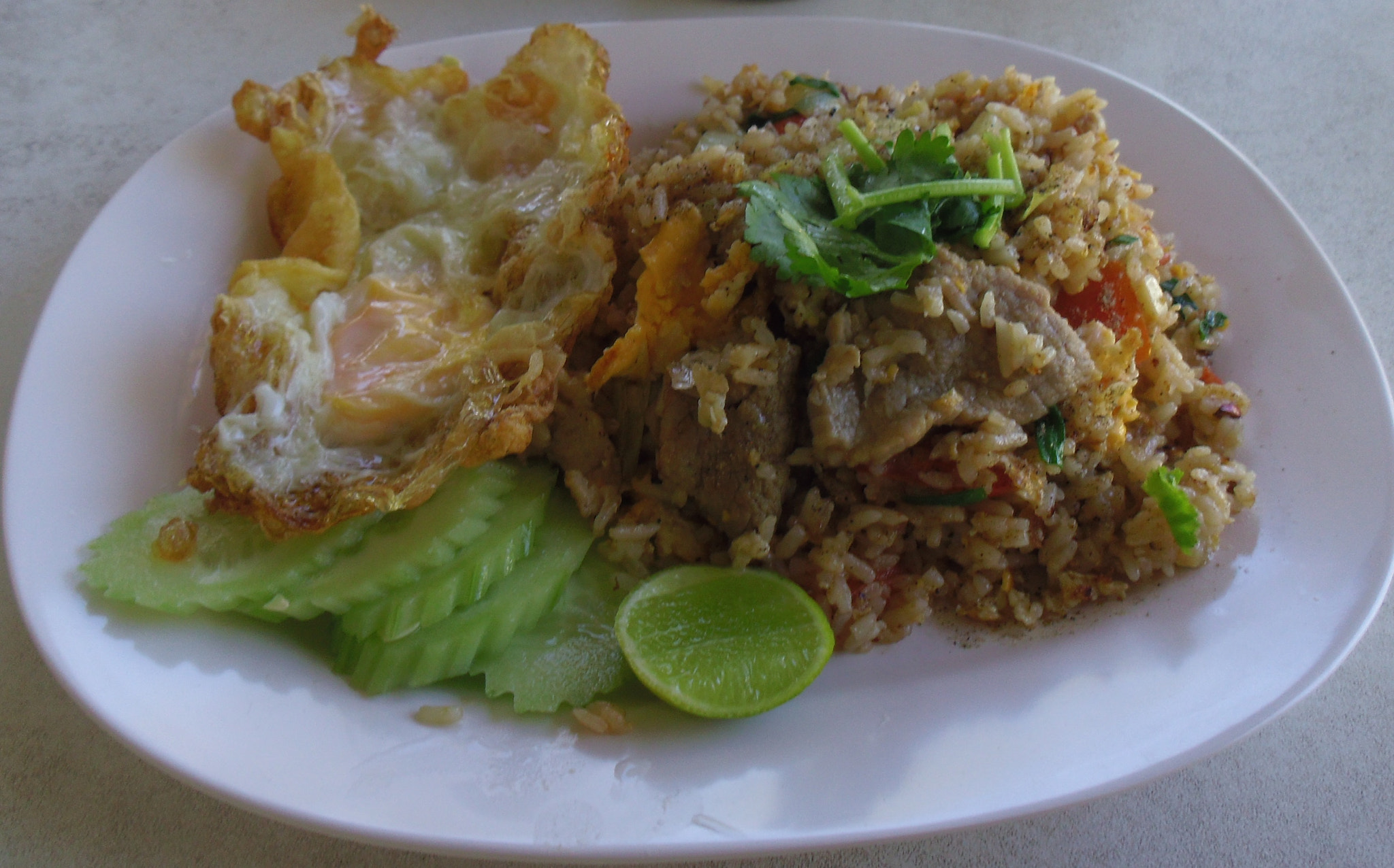 Pentax OPTIO LS465 sample photo. Fried rice pork (thailand) photography