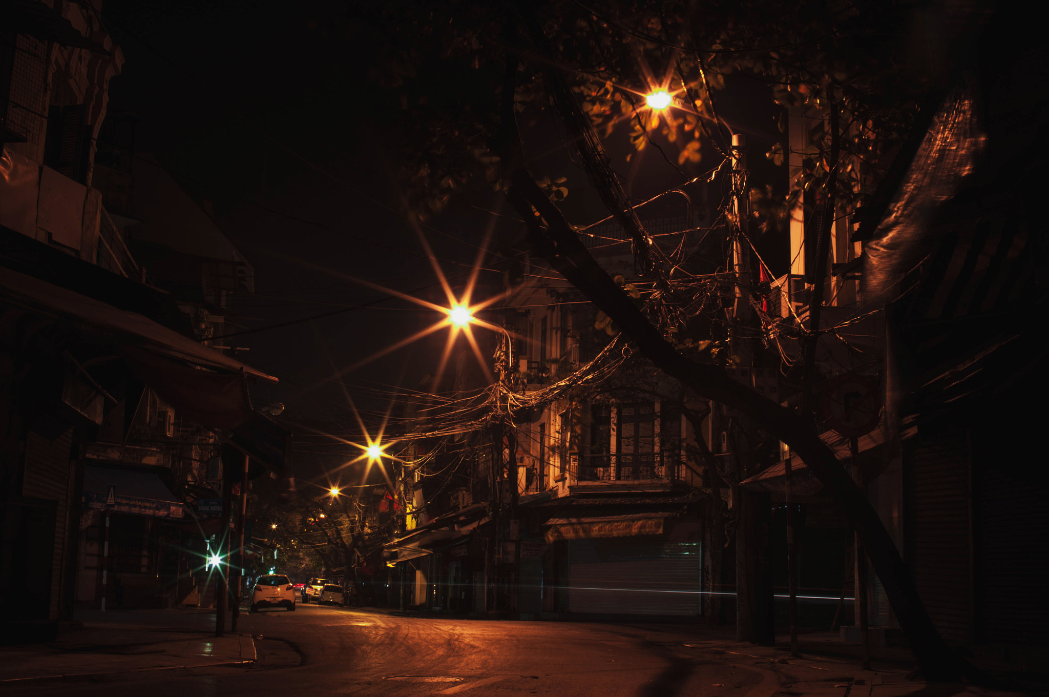 Nikon D300S + Sigma 30mm F1.4 EX DC HSM sample photo. Anciens quartiers photography