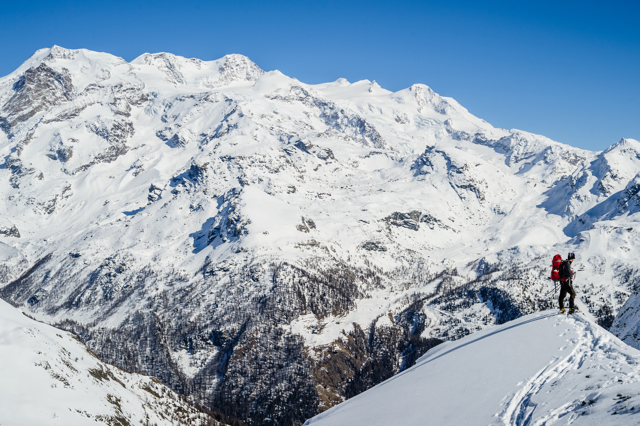 Nikon D700 sample photo. In front of monte rosa photography