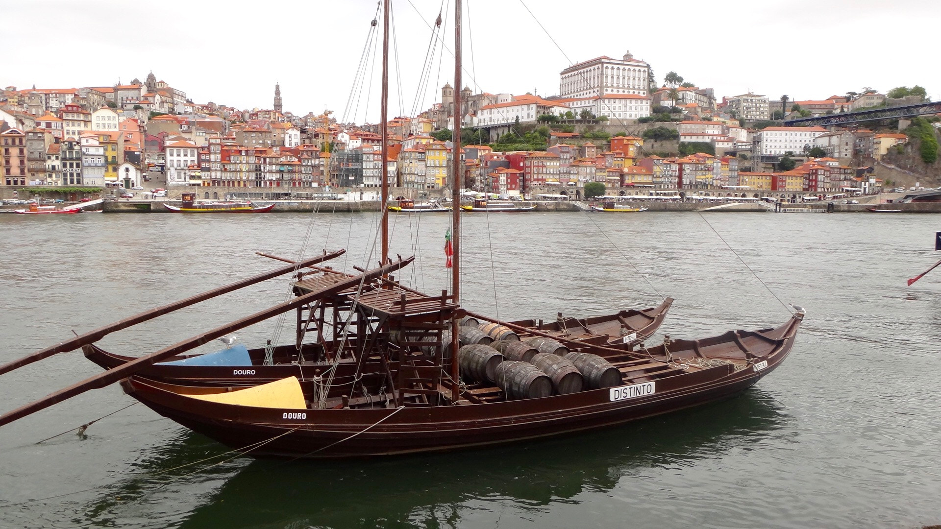 Sony DSC-TX100V sample photo. Porto photography