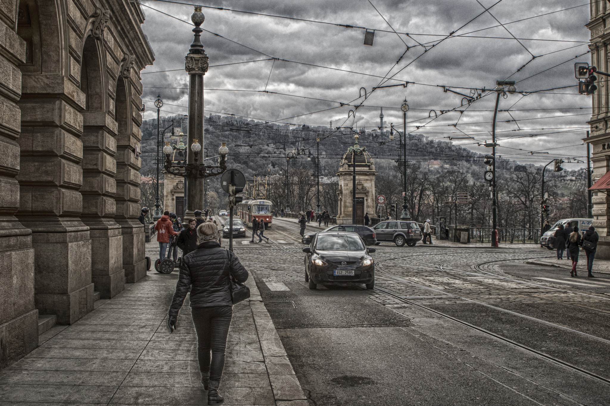 Canon EF 28-80mm f/3.5-5.6 USM sample photo. City prague photography