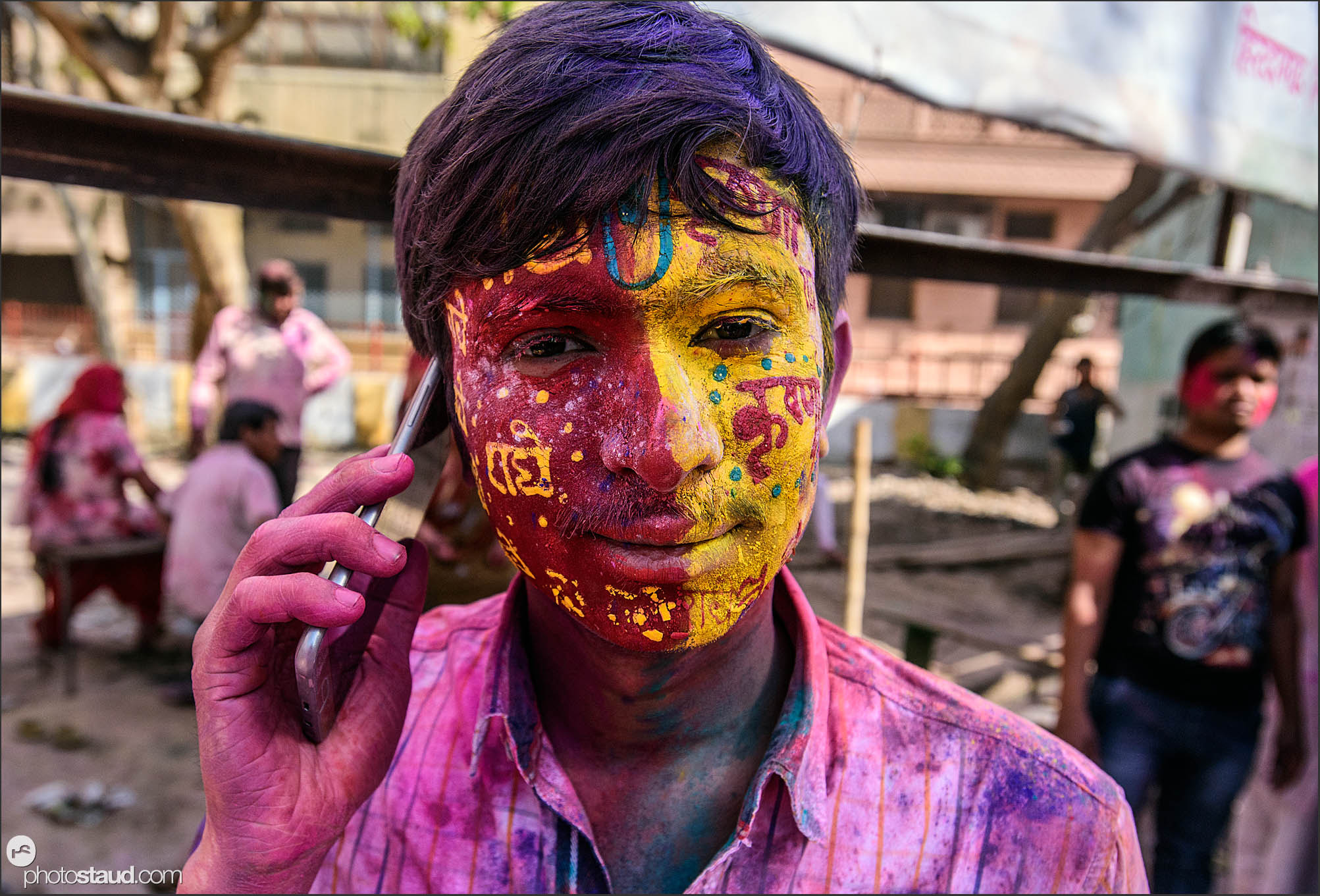 Nikon AF-S Nikkor 17-35mm F2.8D ED-IF sample photo. Streets of vrindavan during holi festival, india photography