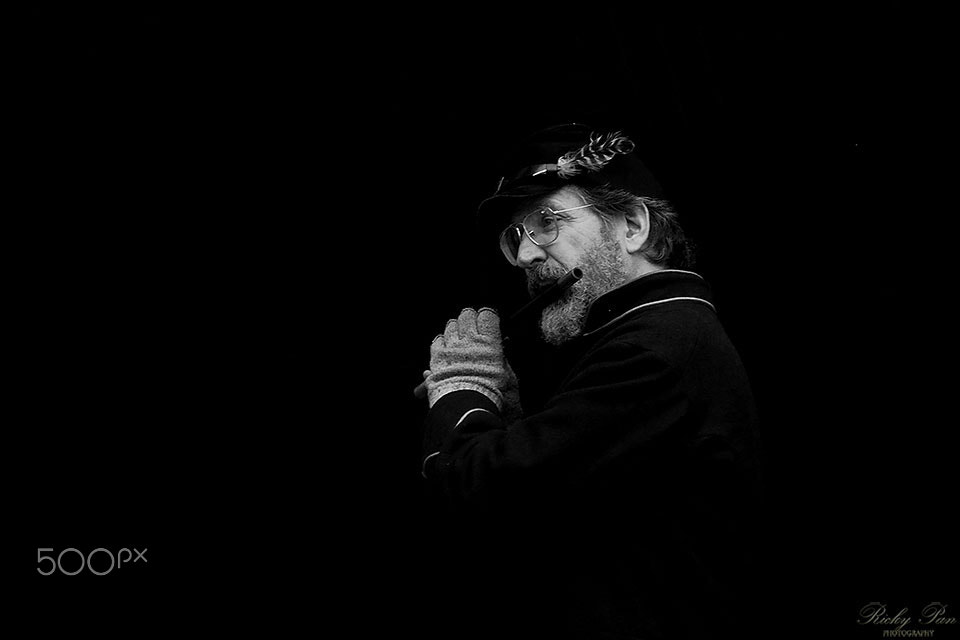 Olympus OM-D E-M5 II sample photo. Fife player (b&w) photography