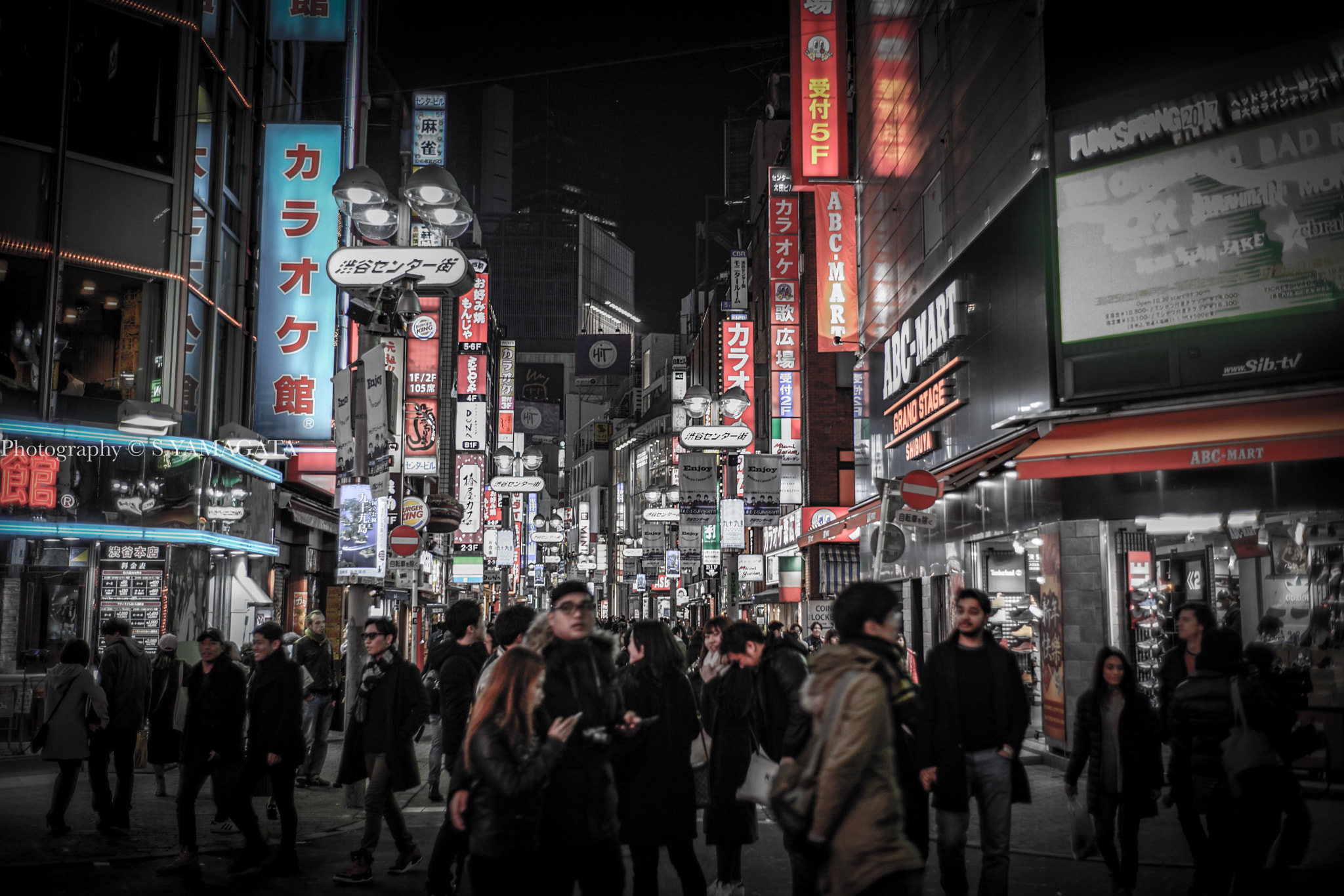 DT 40mm F2.8 SAM sample photo. Street at shibuya photography