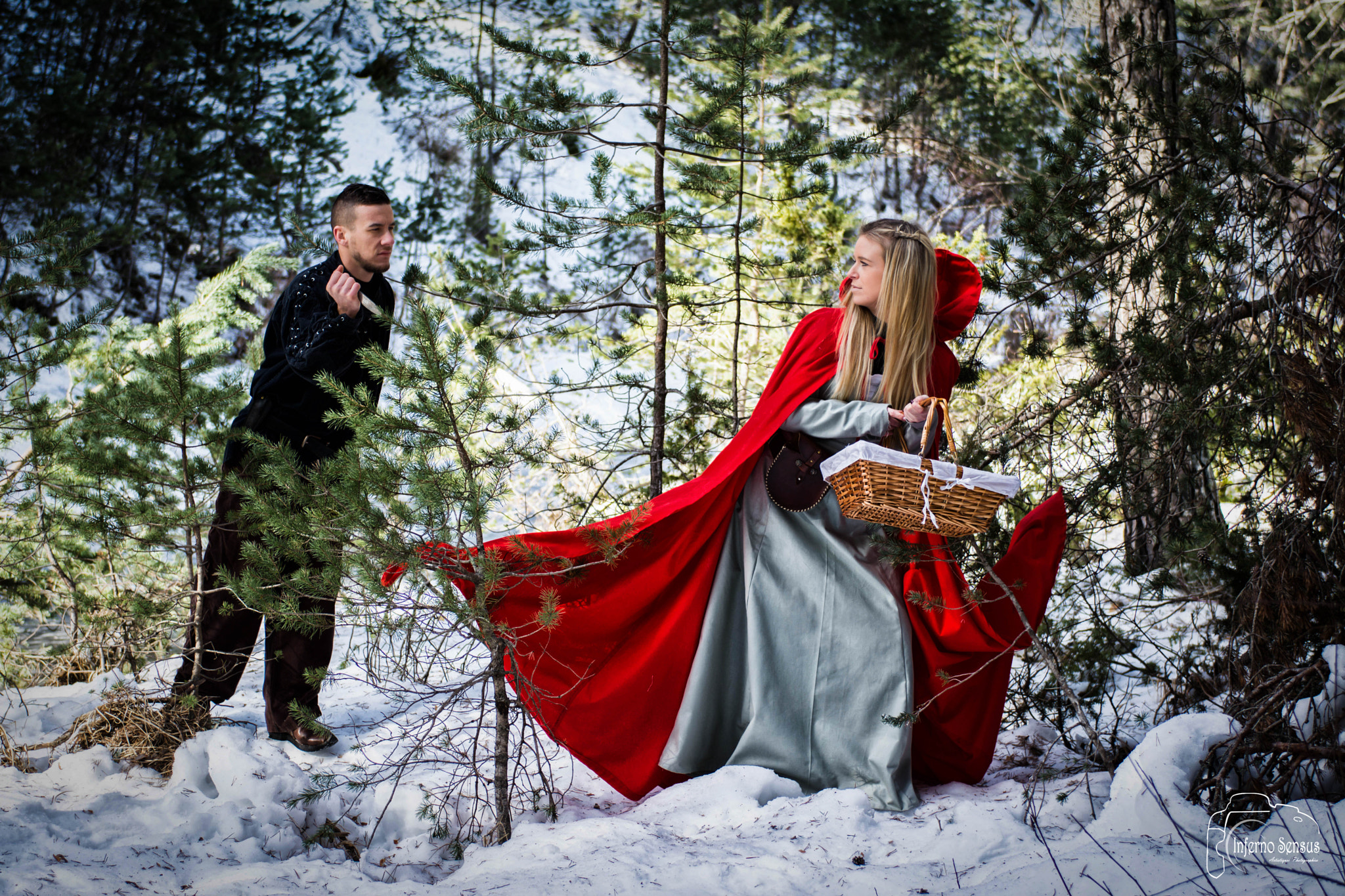 Nikon D7100 + Nikon AF-S Nikkor 28-70mm F2.8 ED-IF sample photo. Chaperon rouge photography