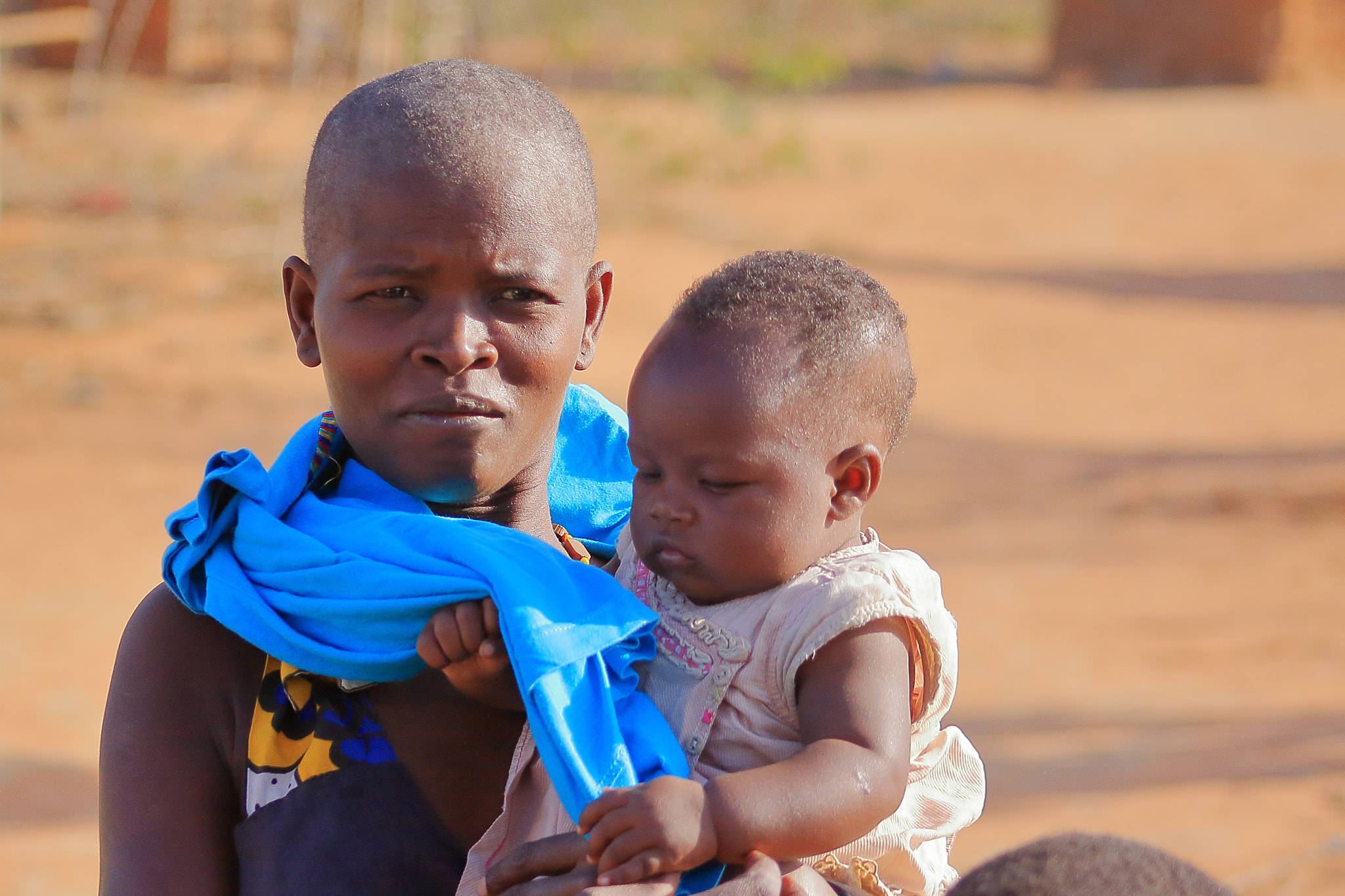 Canon EOS 50D + EF75-300mm f/4-5.6 sample photo. Kenia mother and son photography