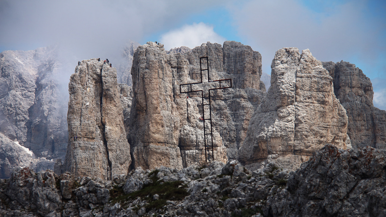 Canon EOS 650D (EOS Rebel T4i / EOS Kiss X6i) sample photo. Climbers photography