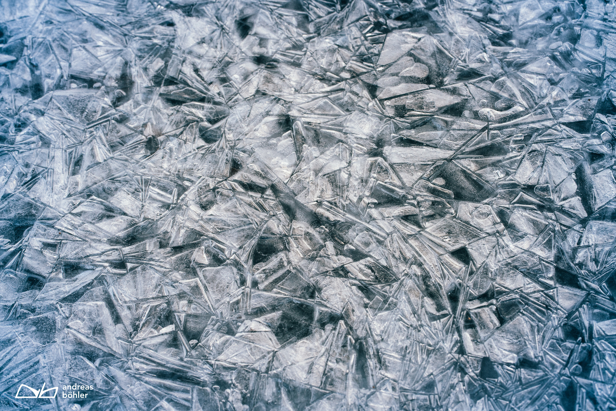 Canon EF 100mm F2.8L Macro IS USM sample photo. Ice pattern photography