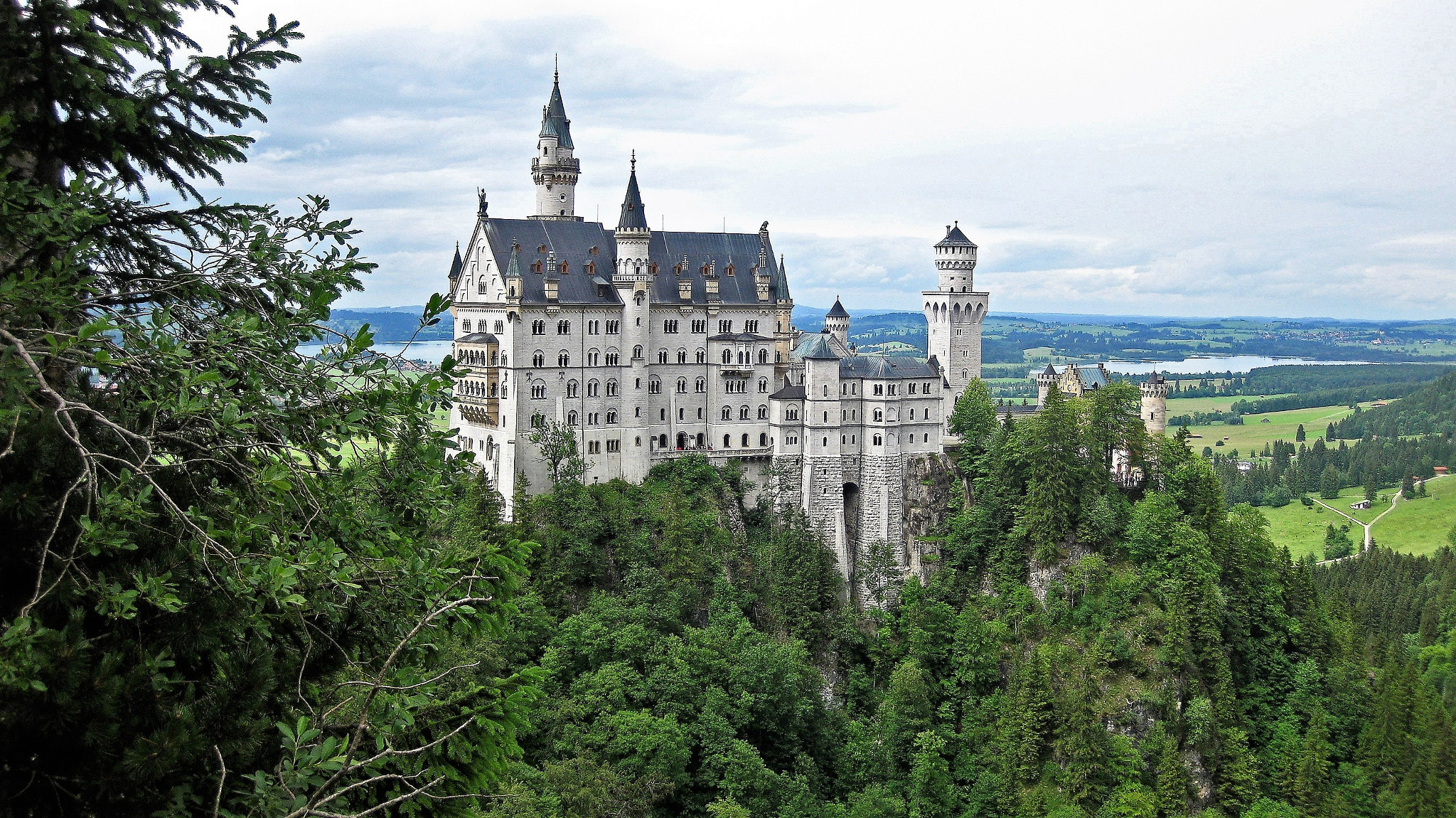 Canon PowerShot SD790 IS (Digital IXUS 90 IS / IXY Digital 95 IS) sample photo. 87645 schloss neuschwanstein, schwangau photography