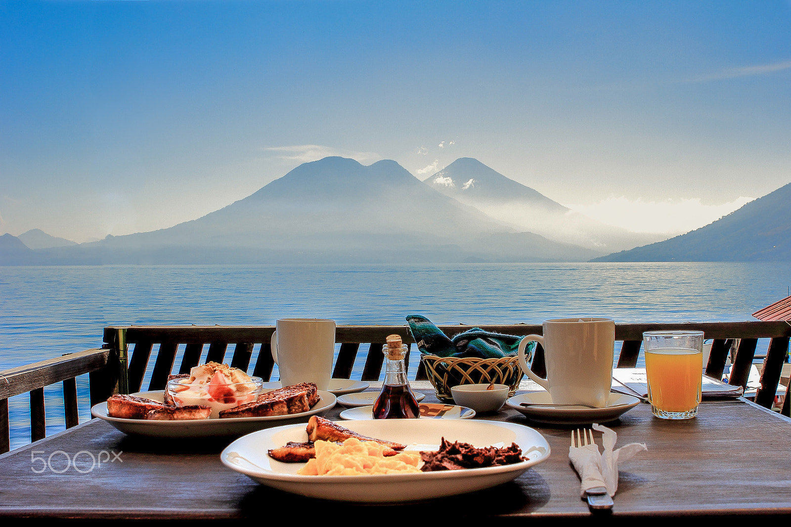 Canon EOS 60D + Canon EF 24-70mm F2.8L USM sample photo. Breakfast with a view photography
