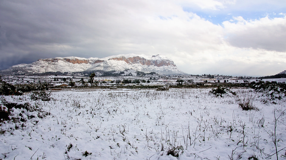 Canon EOS 60D + Canon TS-E 90mm F2.8 Tilt-Shift sample photo