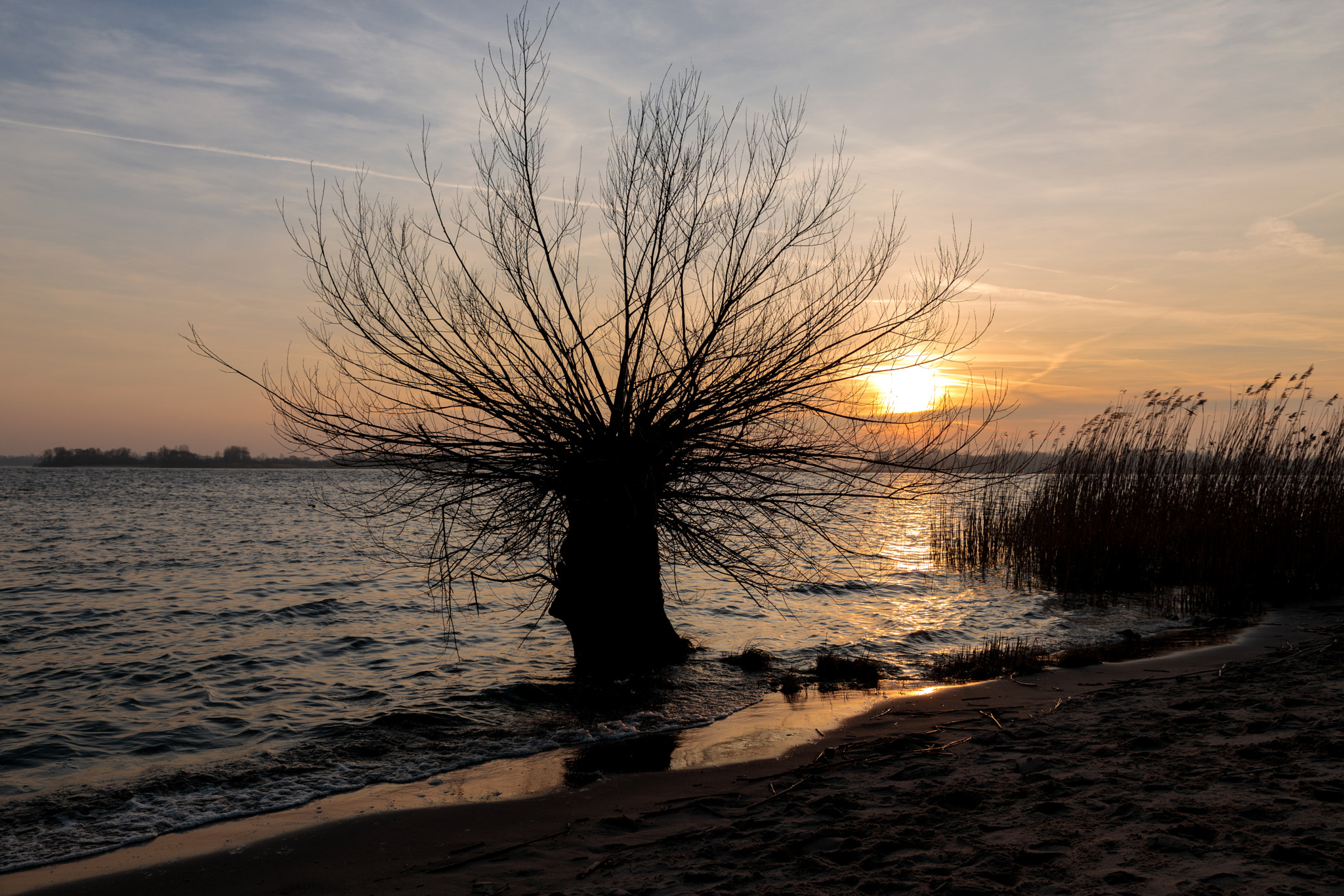 Sigma 24-70mm F2.8 EX DG Macro sample photo. Evening landscape photography