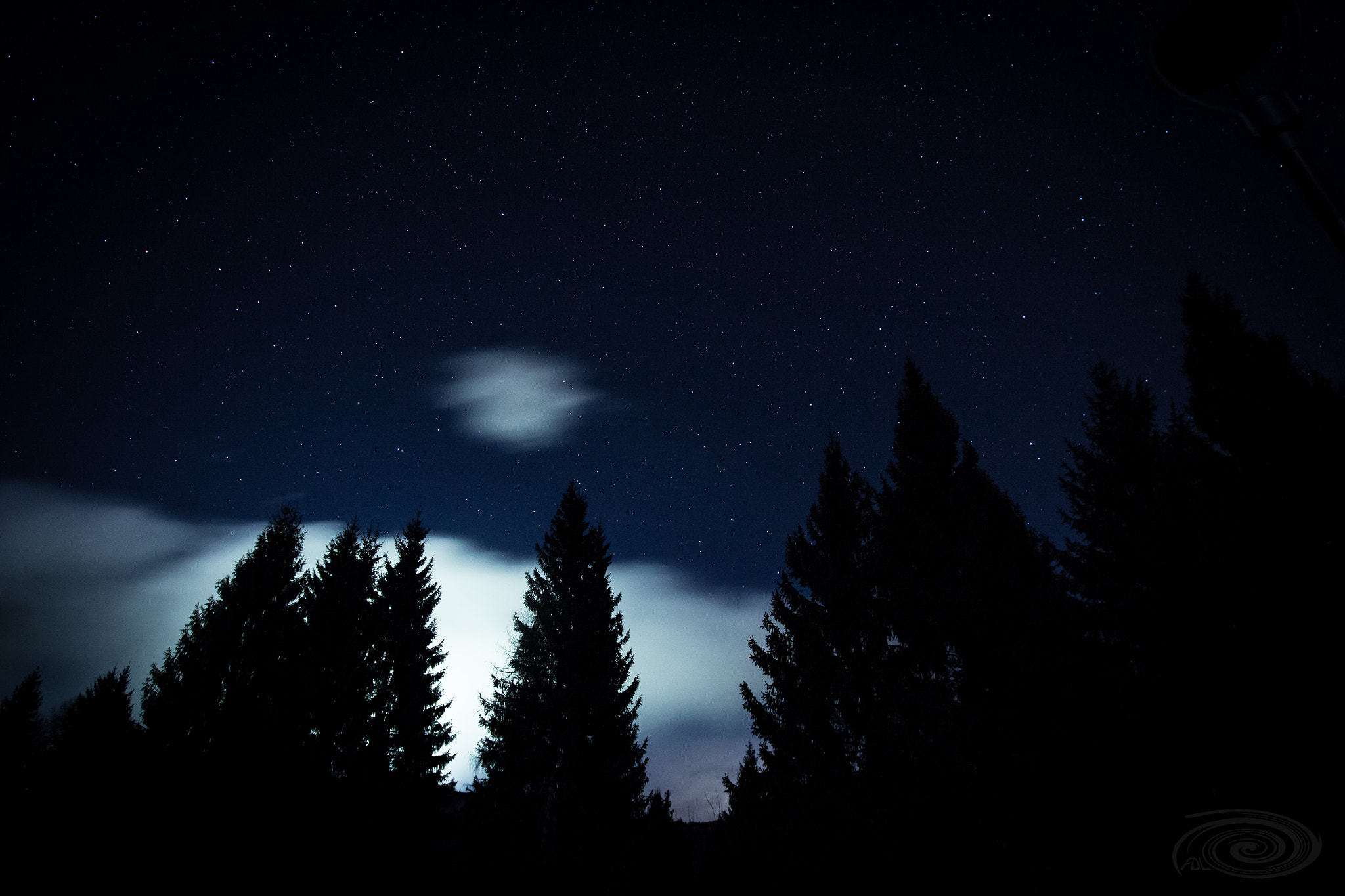 Canon EF-S 10-22mm F3.5-4.5 USM sample photo. [stars, clouds and pines] photography