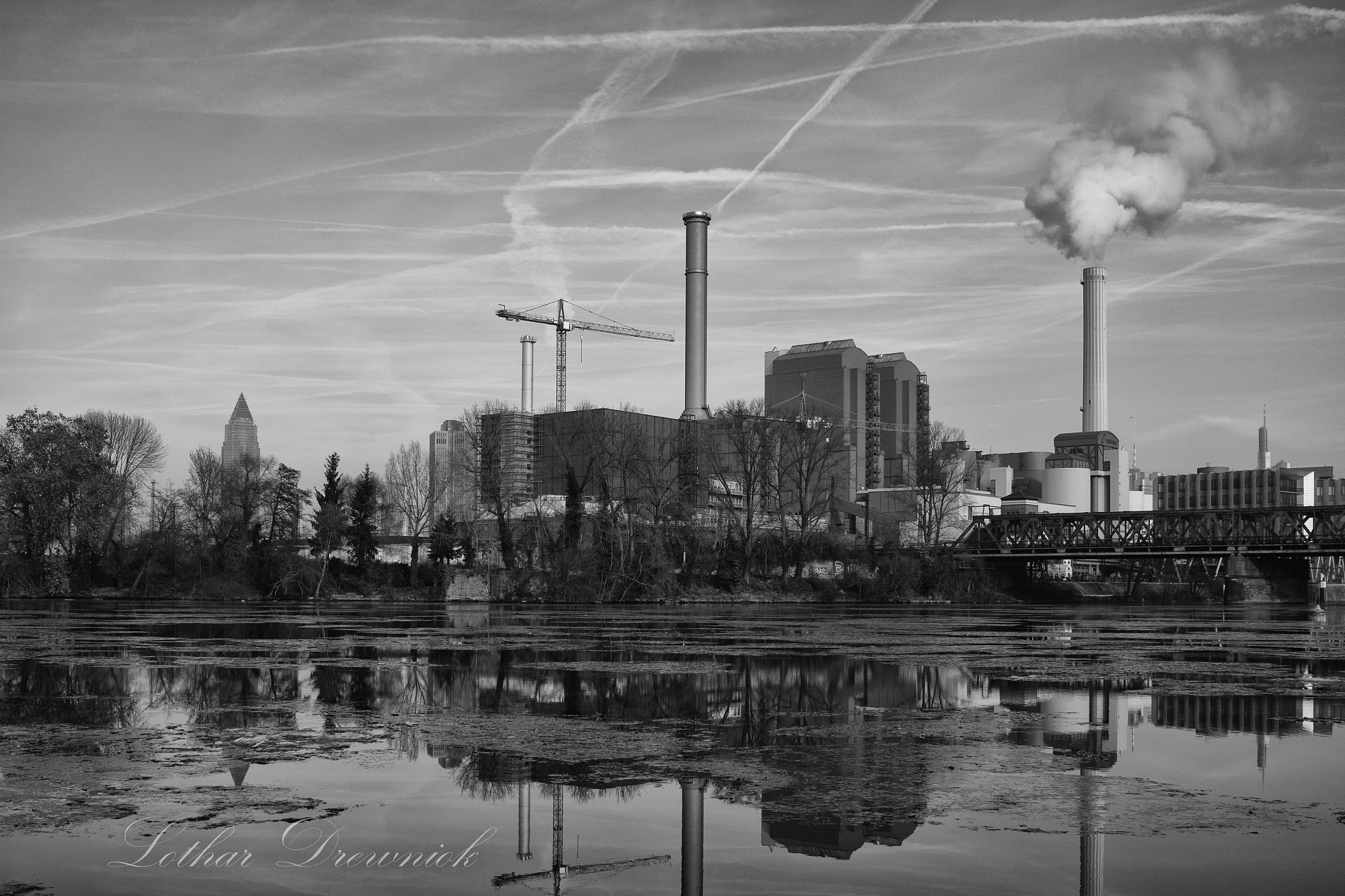 Canon EF-S 24mm F2.8 STM sample photo. Heizkraftwerk west im winter photography