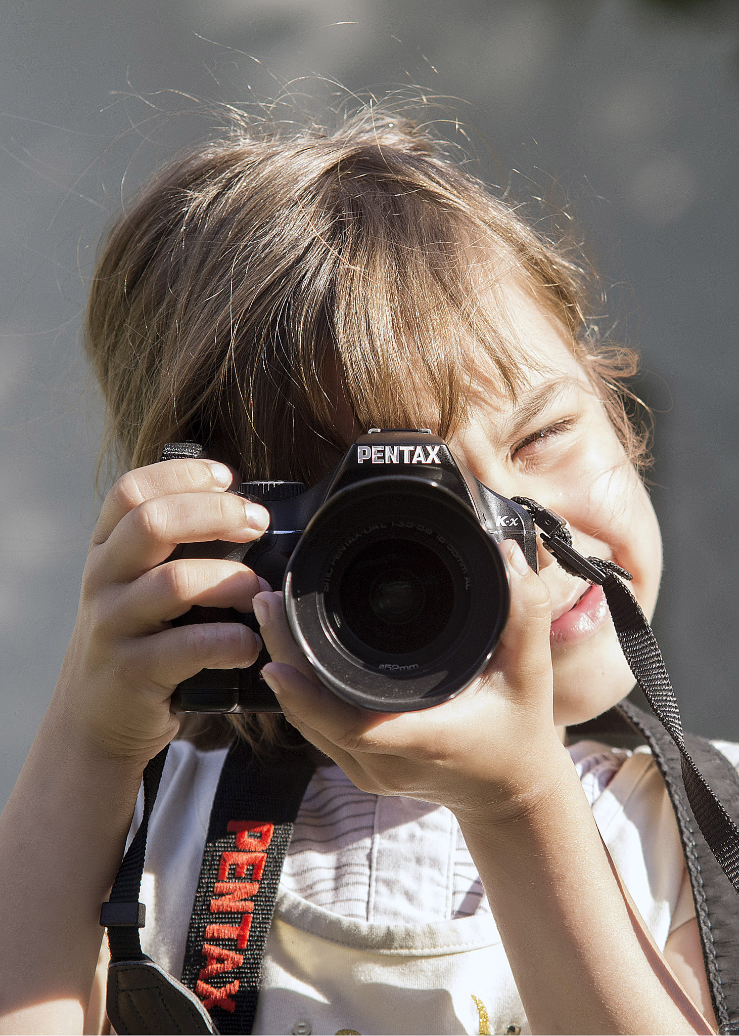 Sigma 70-200mm F2.8 EX DG Macro HSM II sample photo. Through the lens photography
