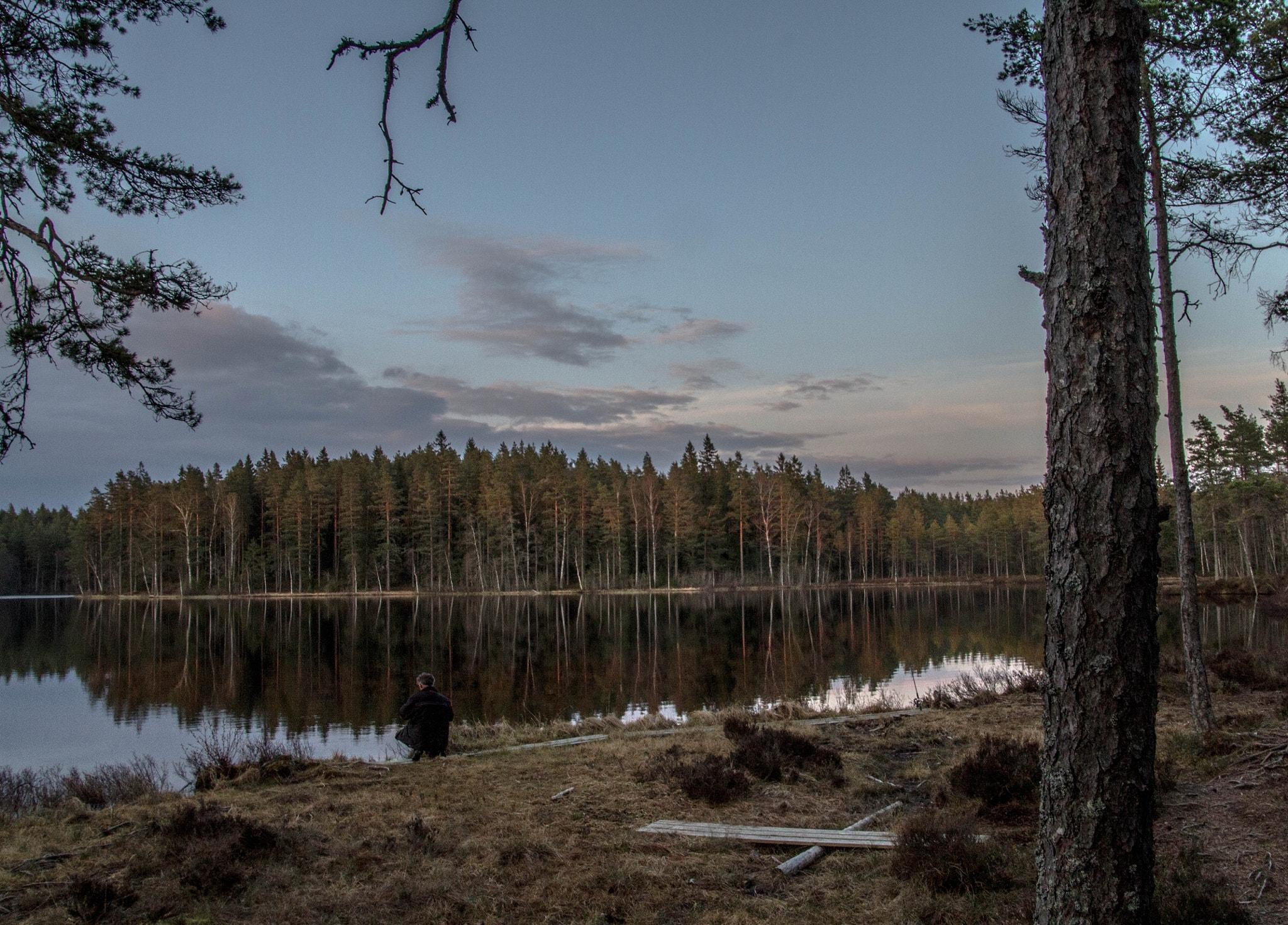 Canon EOS 7D + Tamron 18-270mm F3.5-6.3 Di II VC PZD sample photo. Lake in sweden. photography