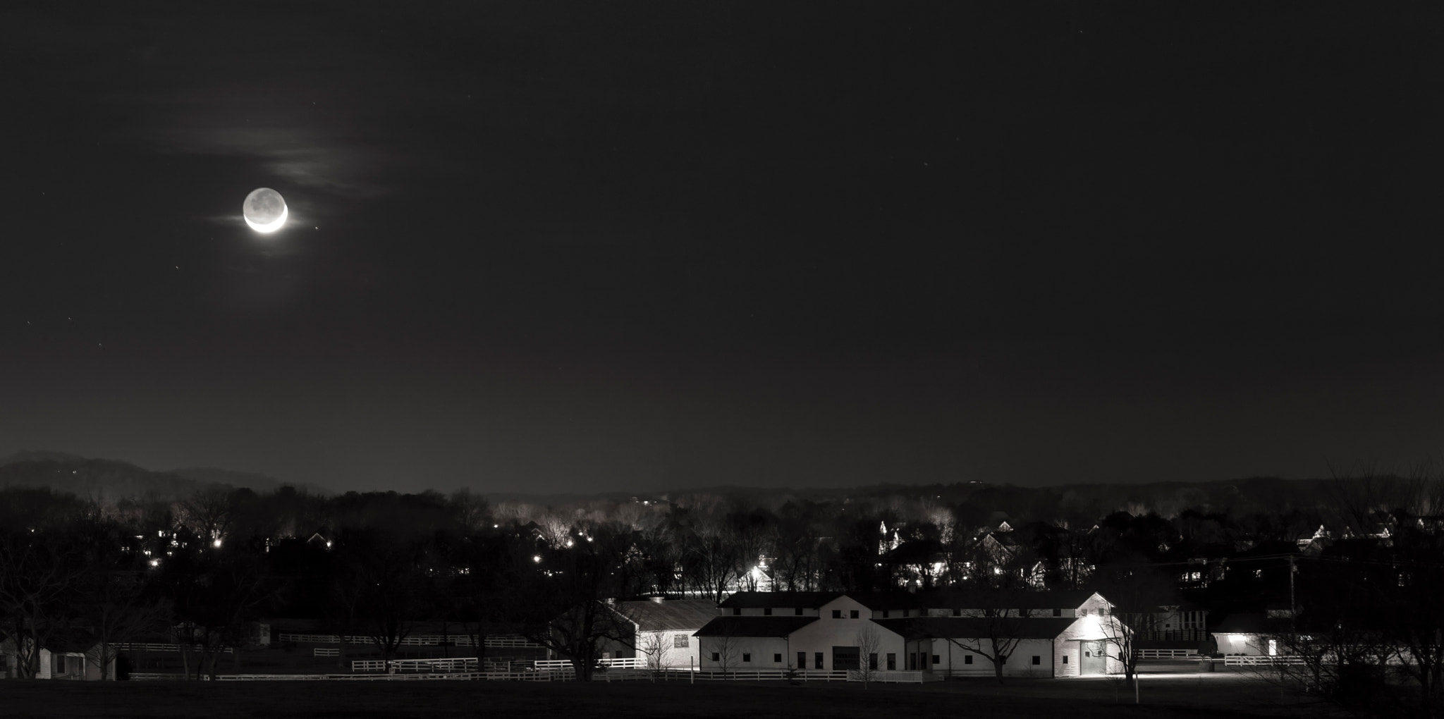 Sigma 70-300mm F4-5.6 APO DG Macro sample photo. Moonlight farm photography