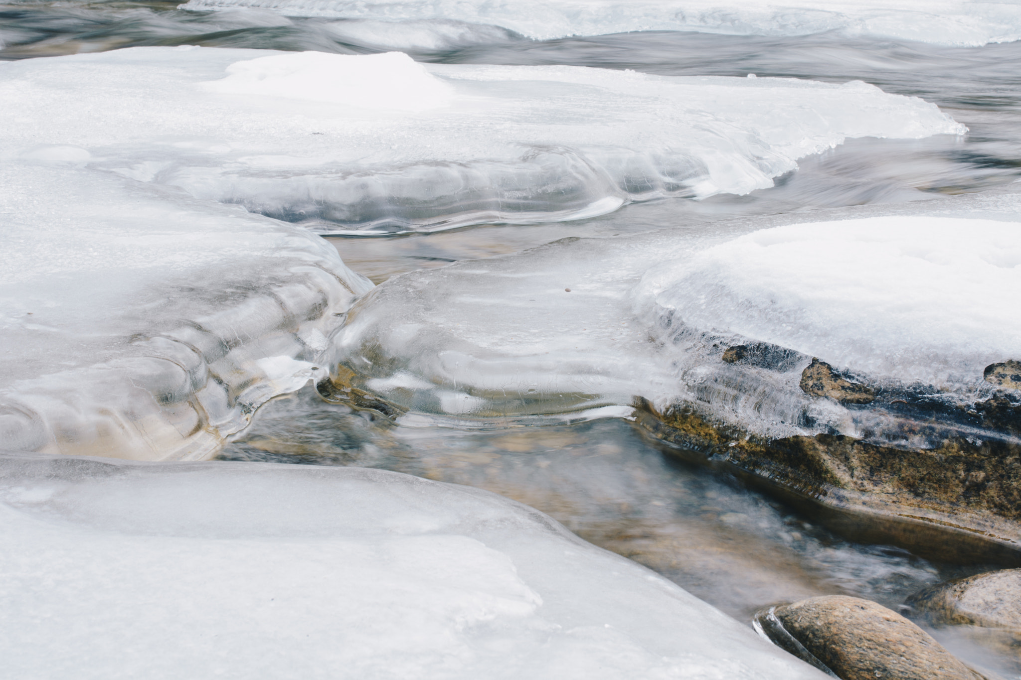 Nikon D7100 + Sigma 35mm F1.4 DG HSM Art sample photo. Water and ice photography
