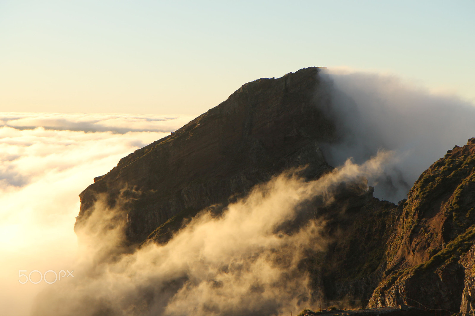 Canon EF-S 17-55mm F2.8 IS USM sample photo. Madeira island - portugal photography