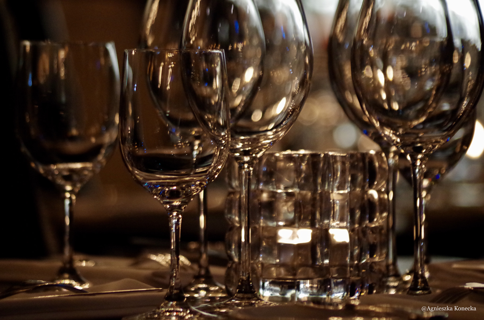 HD Pentax DA 55-300mm F4.0-5.8 ED WR sample photo. At restaurant photography