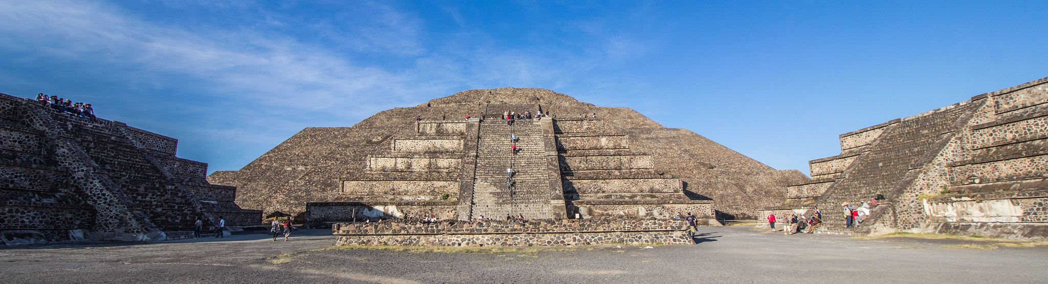 Canon EOS 600D (Rebel EOS T3i / EOS Kiss X5) sample photo. The aztec pyramid of the moon at teotihuacan photography