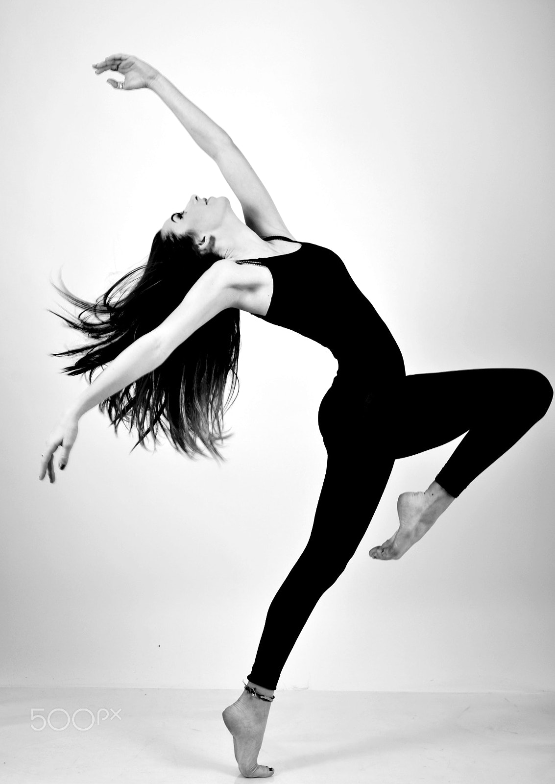 Nikon D3100 sample photo. Dancer photography