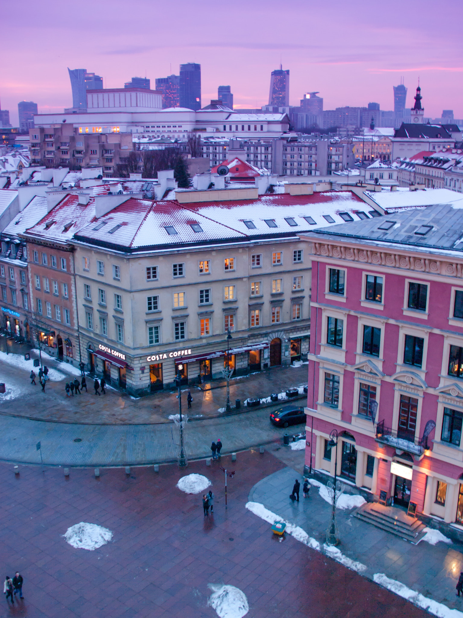 OLYMPUS 18mm-180mm Lens sample photo. Warsaw old town photography