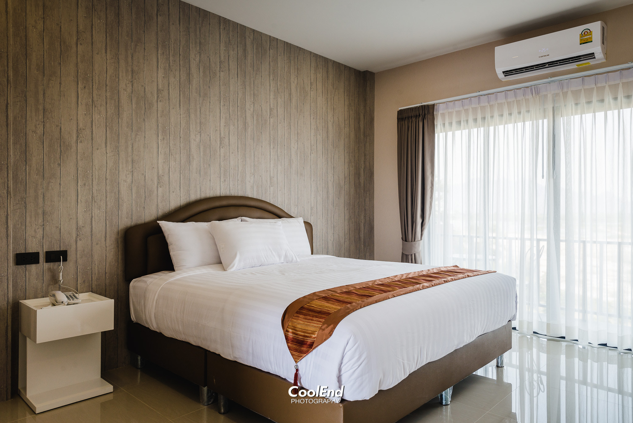 Nikon AF-S Nikkor 14-24mm F2.8G ED sample photo. Bedroom photography