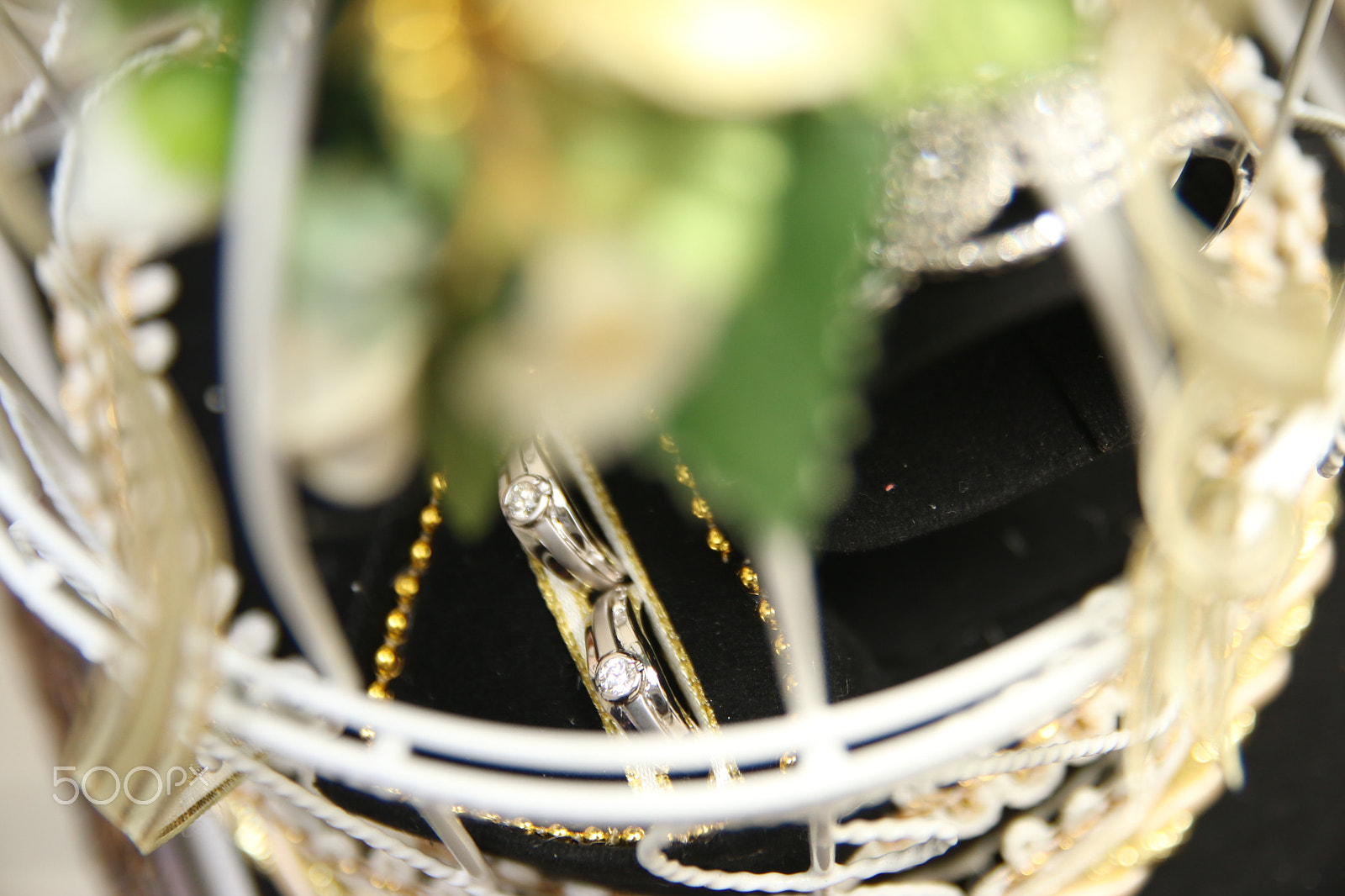 Tamron SP AF 17-50mm F2.8 XR Di II LD Aspherical (IF) sample photo. Wedding ring - java traditional wedding photography